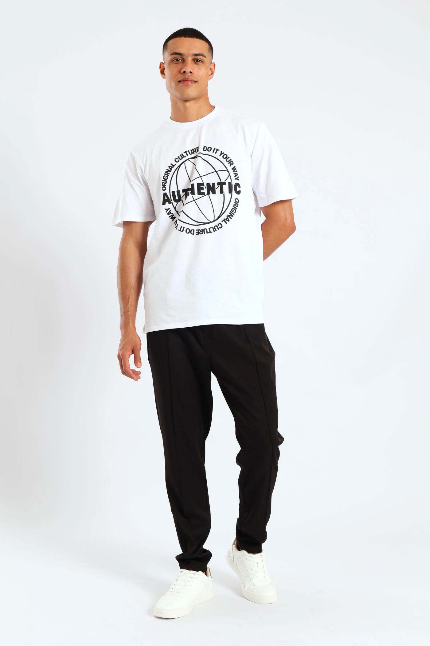 Smart Jogger - Black - Image 2