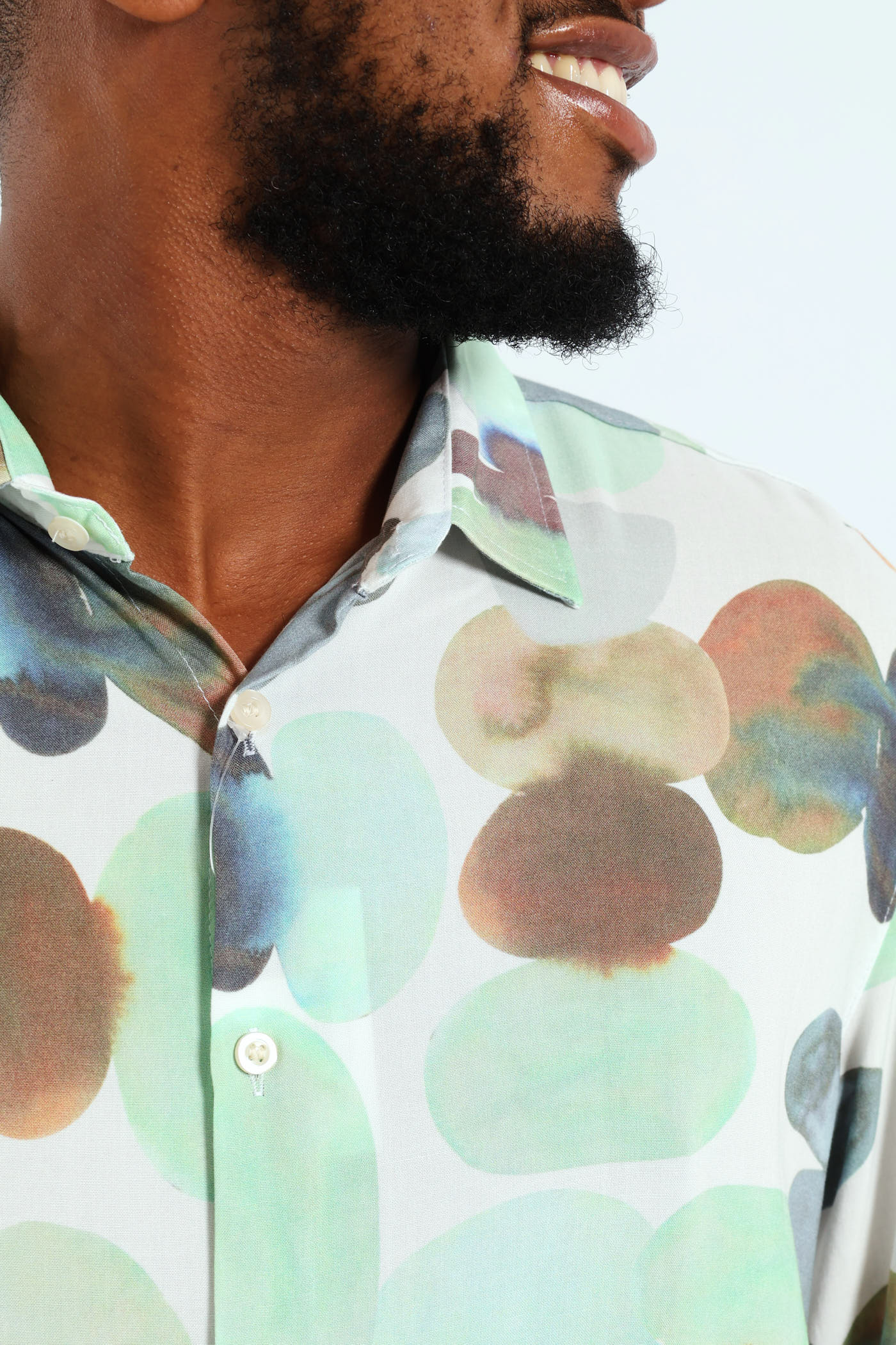 Water Paint Smart Shirt - Image 4
