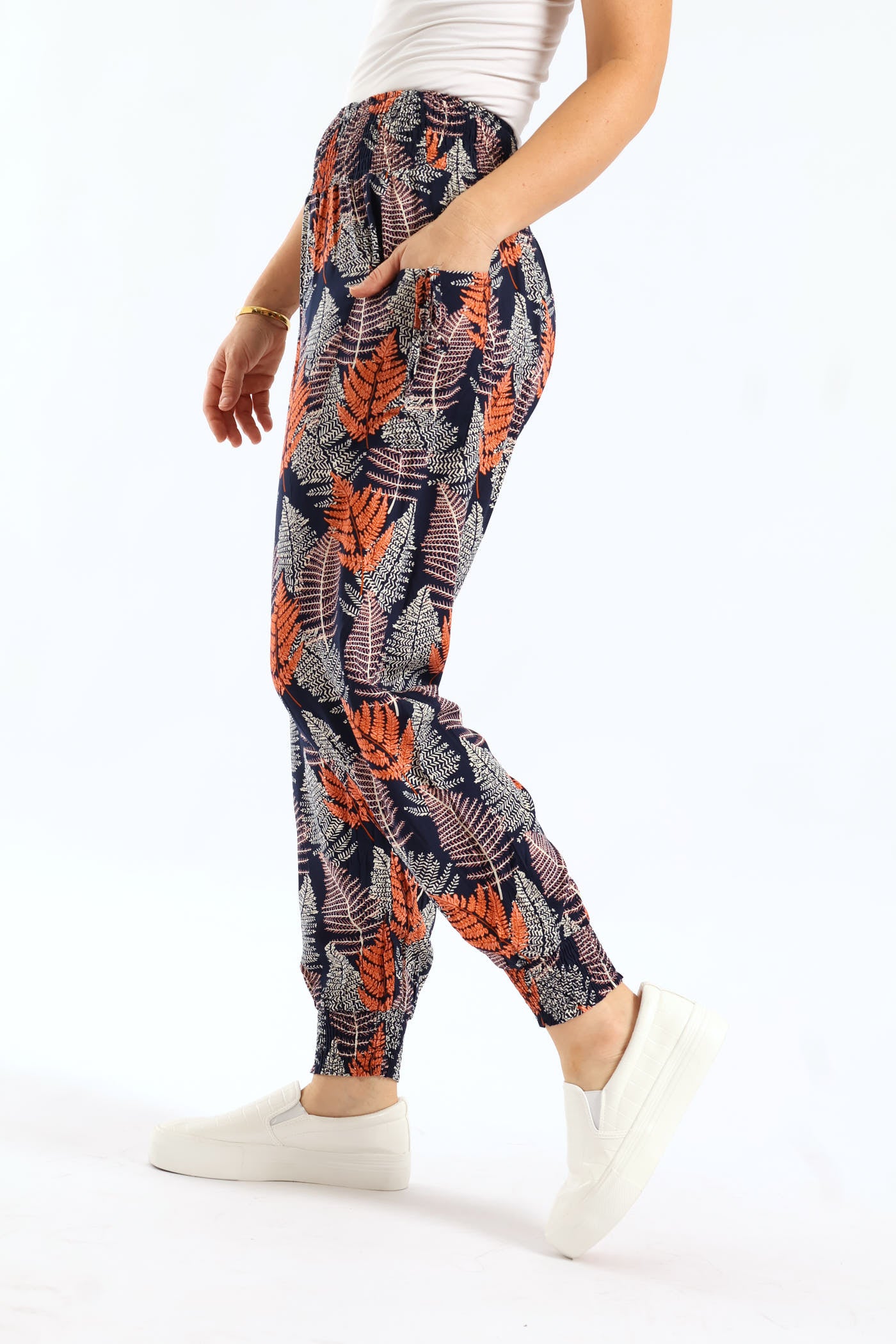 Smocked Waistband & Hem Harem Pant - Navy - Image 4