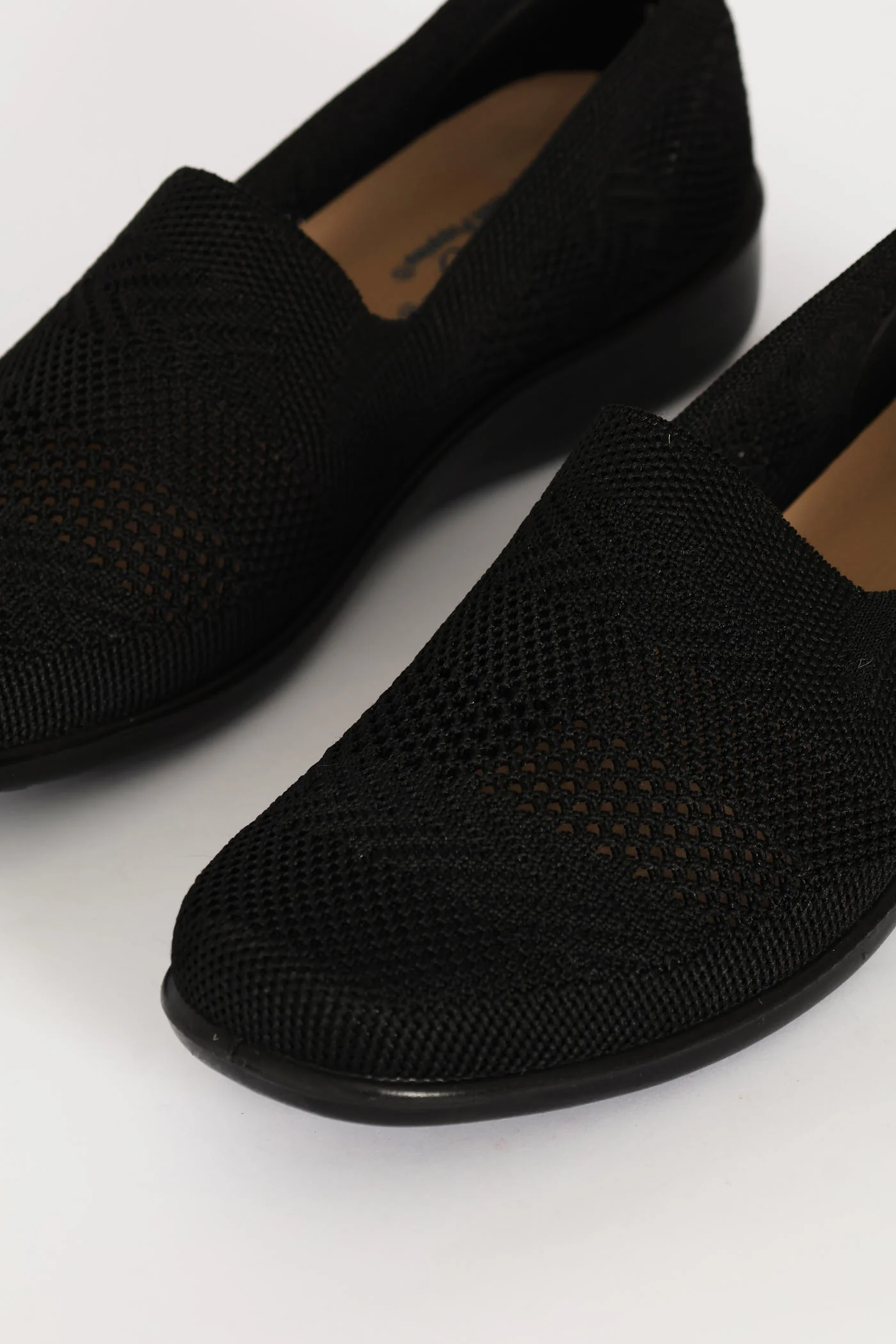 Soft Iona Knit Slip On - Black - Image 4