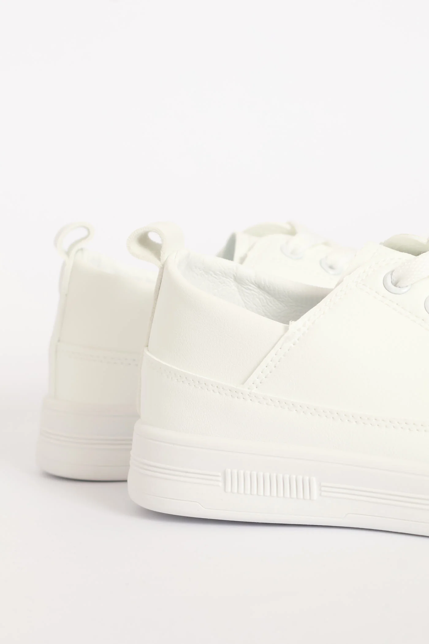 Soft Tav Sneaker - White - Image 4