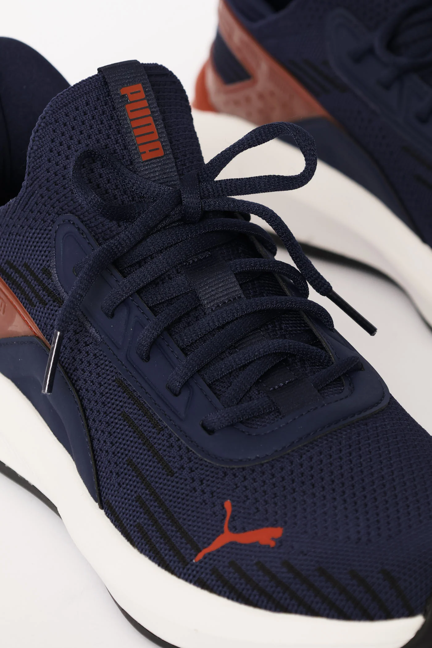 Softride Enzo 5 Hype Sneaker - Navy - Image 2