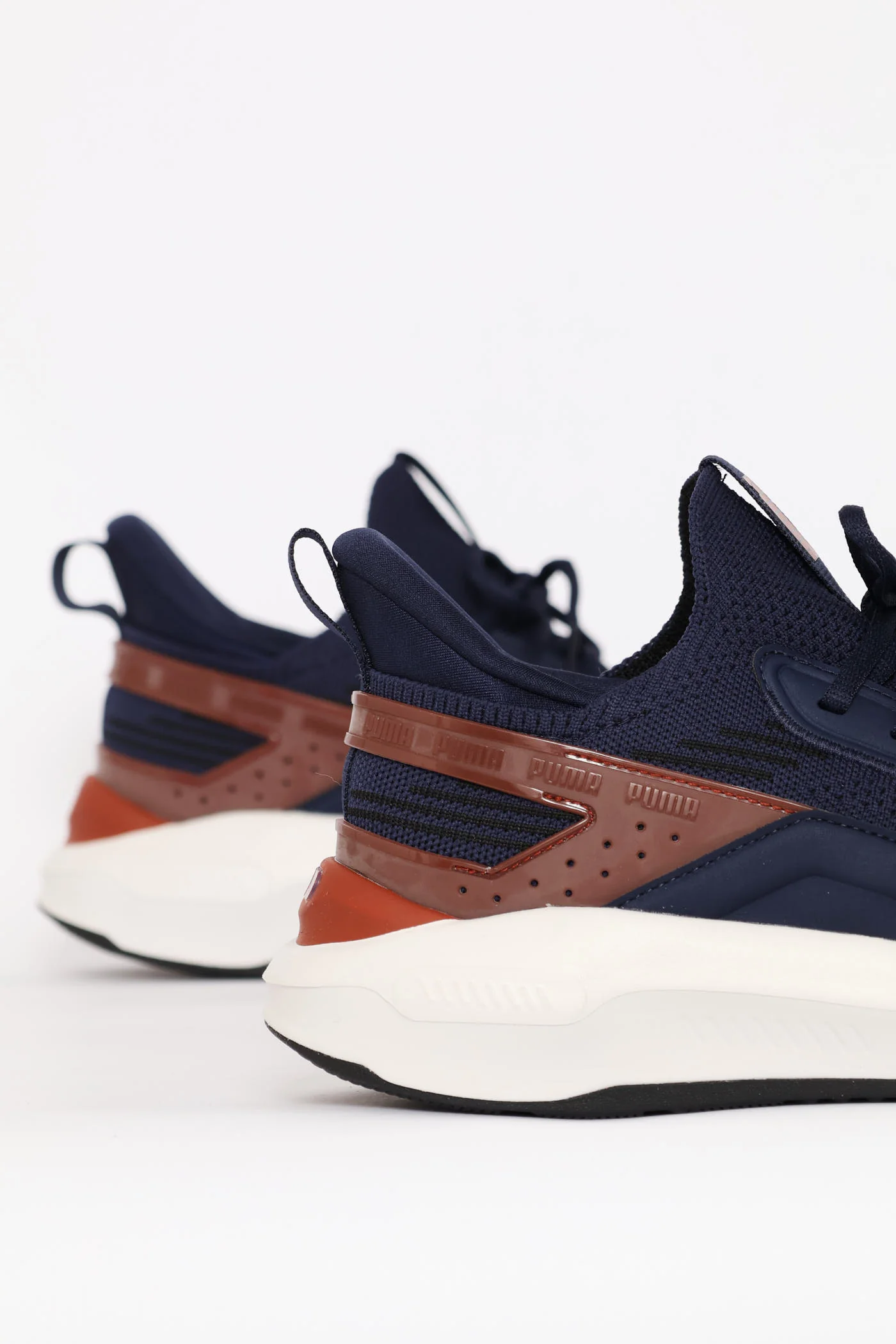Softride Enzo 5 Hype Sneaker - Navy - Image 5