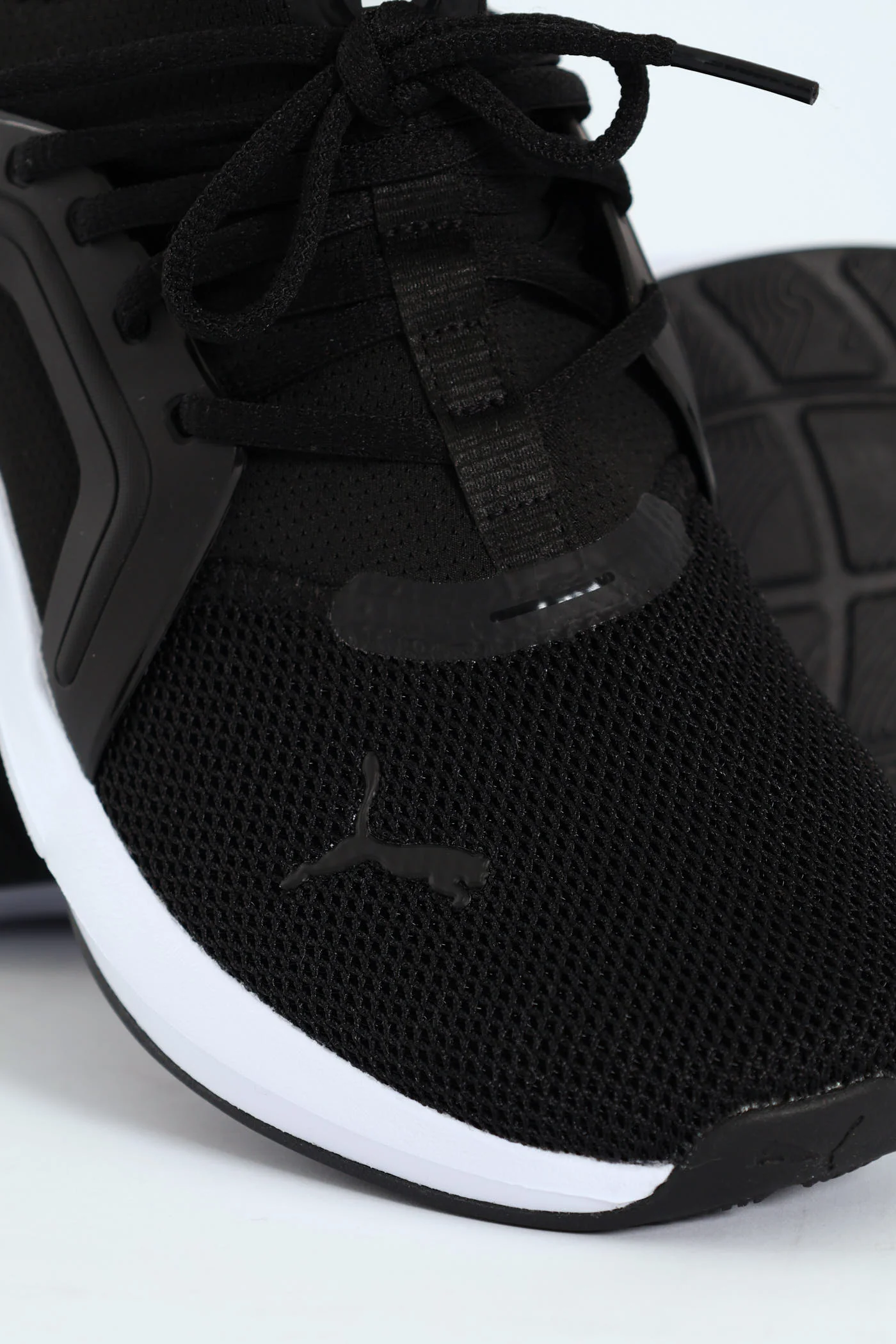 Softride Enzo 5 Trainer - Black - Image 7
