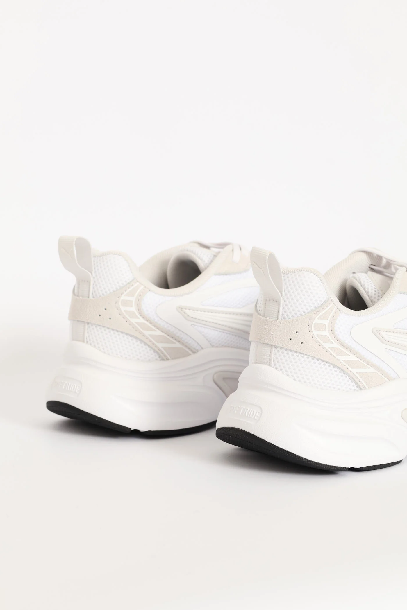 Softride Escalate Trainer - White - Image 2