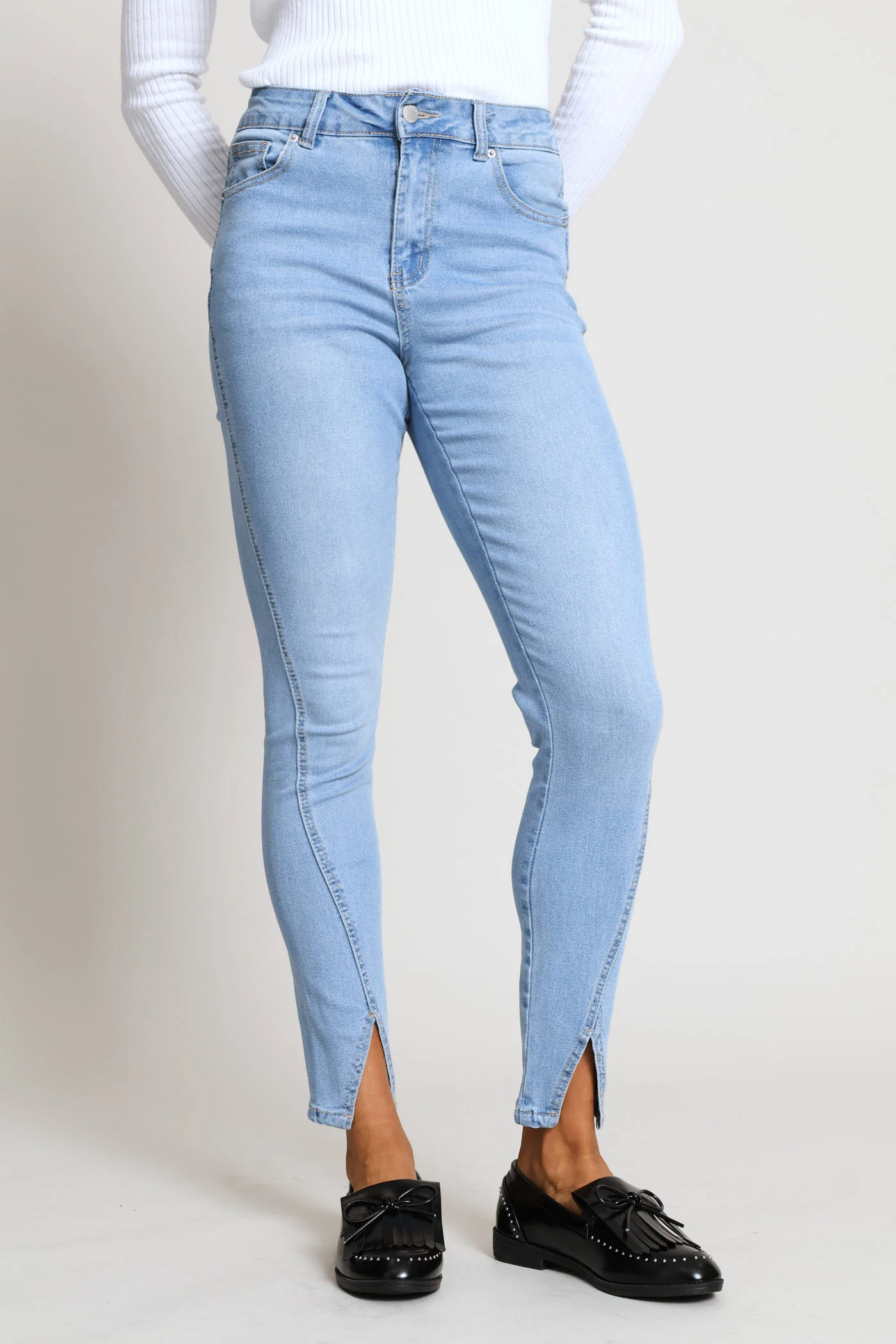 Split Hem Skinny Denim - Light Wash - Image 3