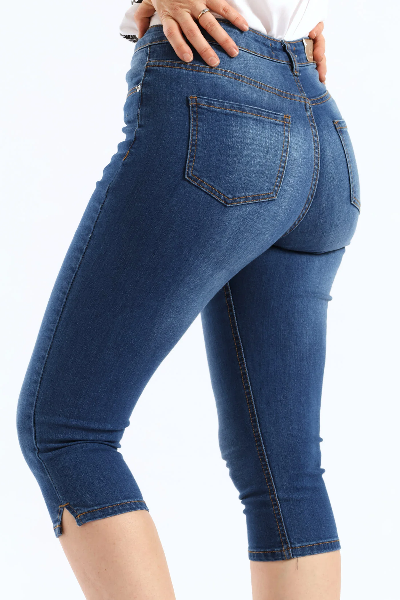Split Hem Skinny Supersoft Denim Capri Short - Mid Wash - Image 2