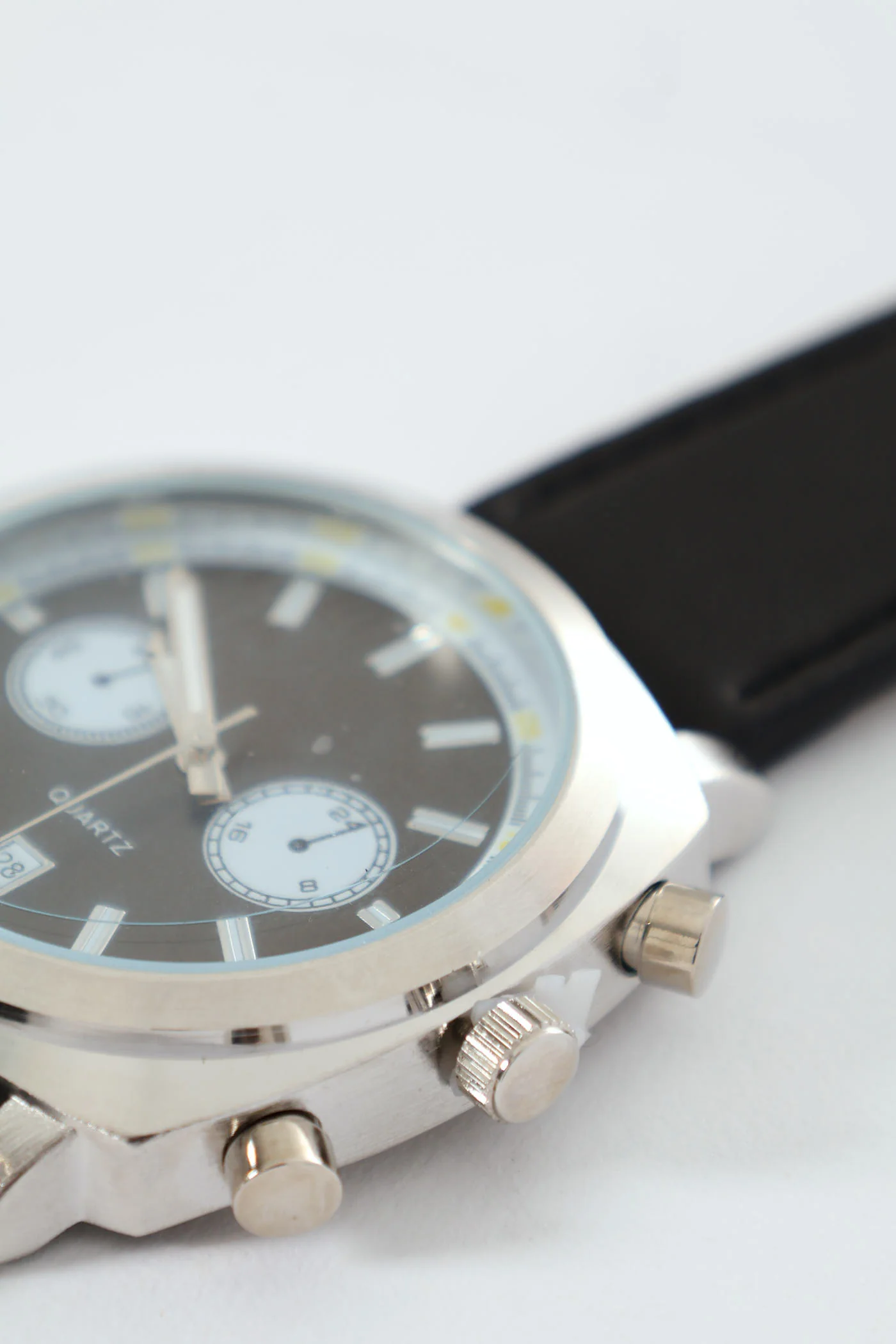 Square Face Watch - Black/Silver - Image 2