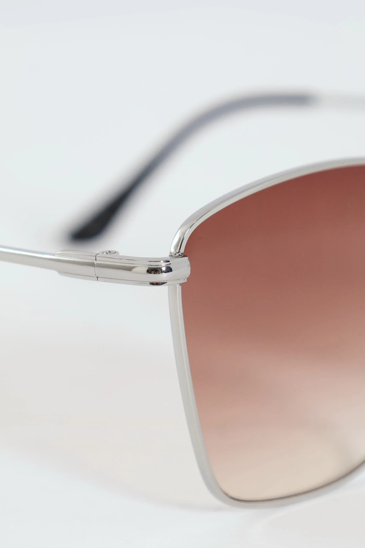Square Metal Frame Brown Gradient Sunglasses - Silver - Image 2