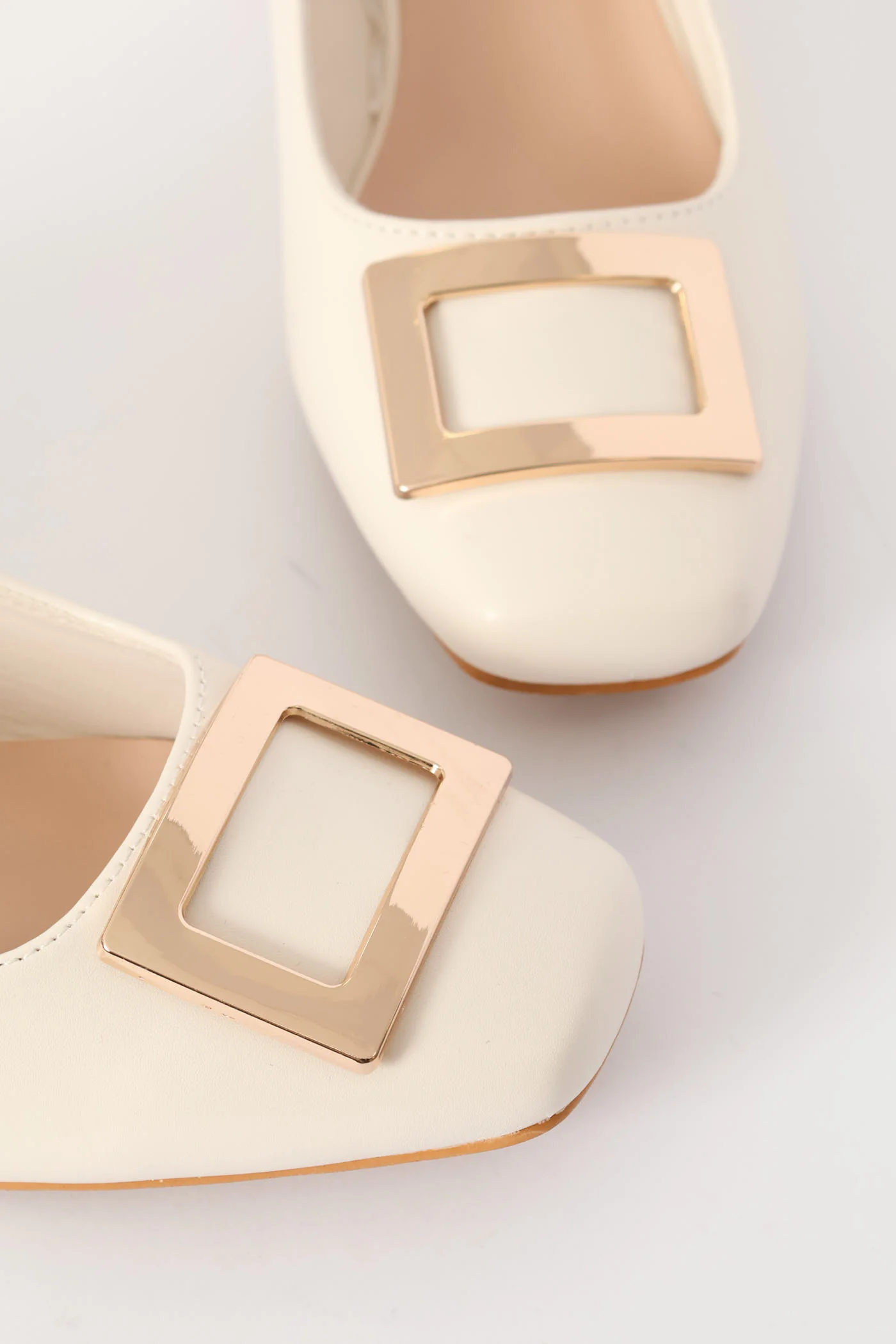 Square Toe Block Court Heel - Off White - Image 2