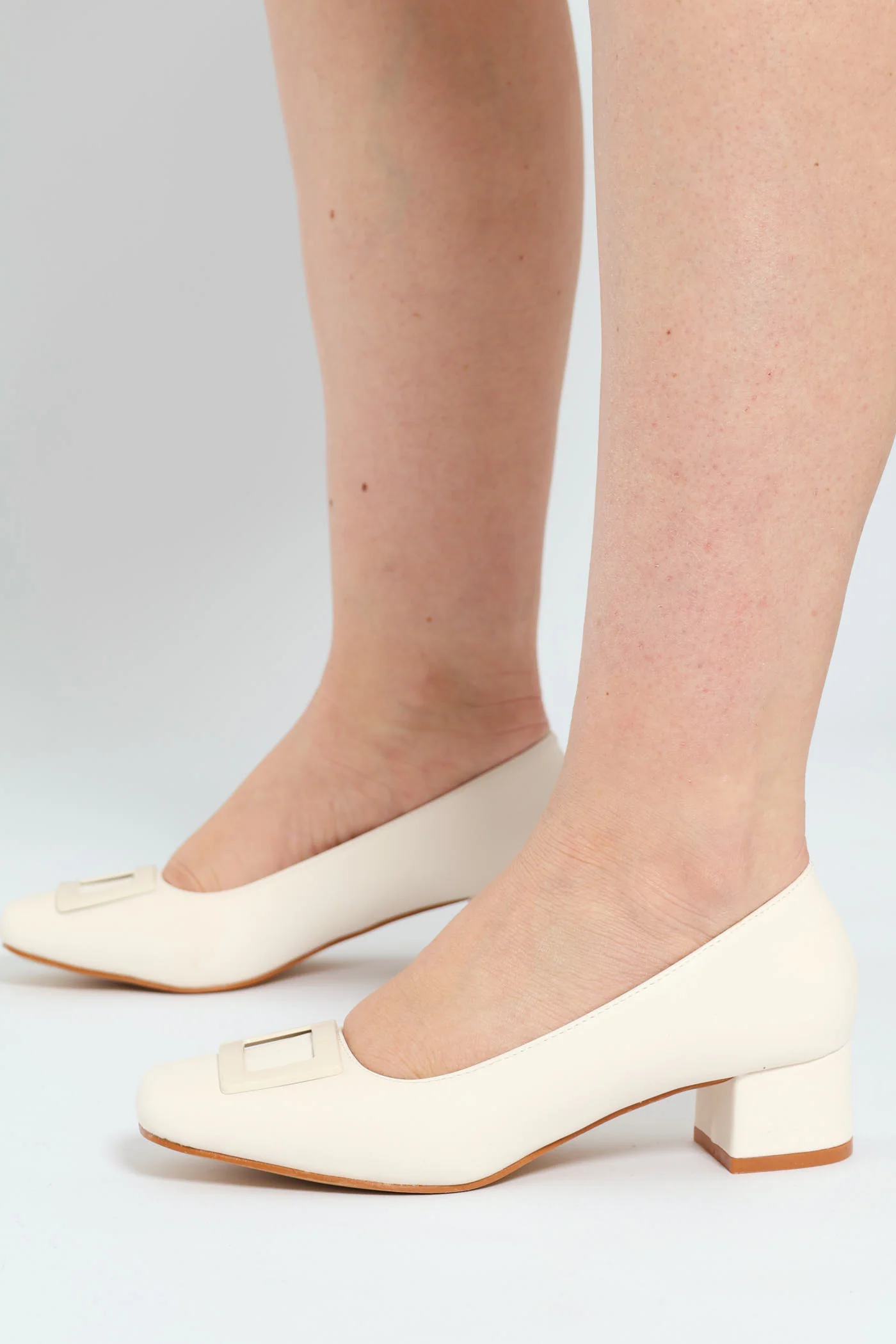 Square Toe Block Court Heel With Trim - Cream - Image 4