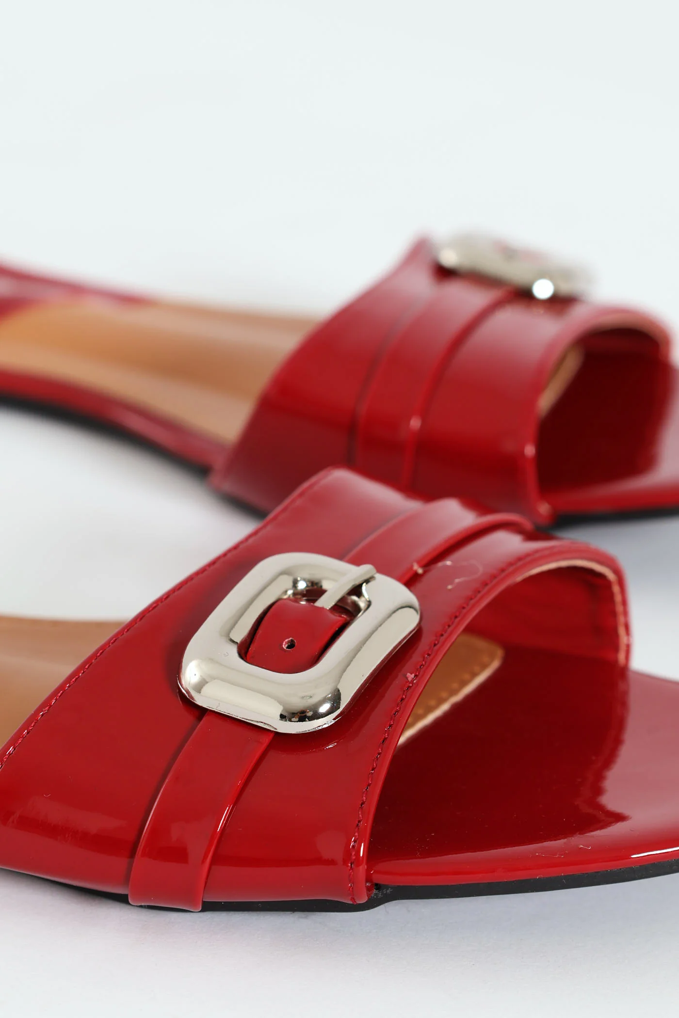 Square Toe Mule With Moudled Buckle Detail - Red - Image 2