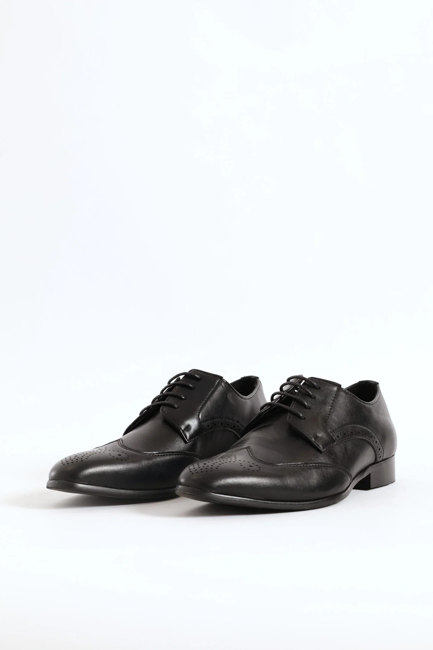 Stitched Wing Detail Lace Up Derby Shoe - Black - Image 3