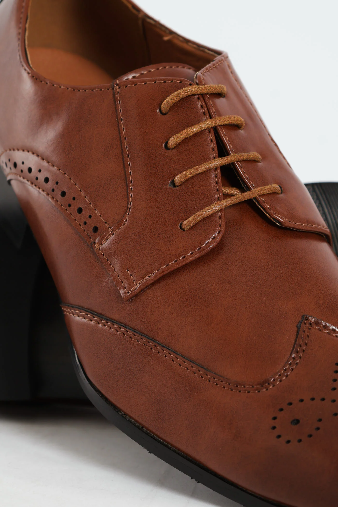 Stitched Wing Detail Lace Up Derby Shoe - Tan - Image 6