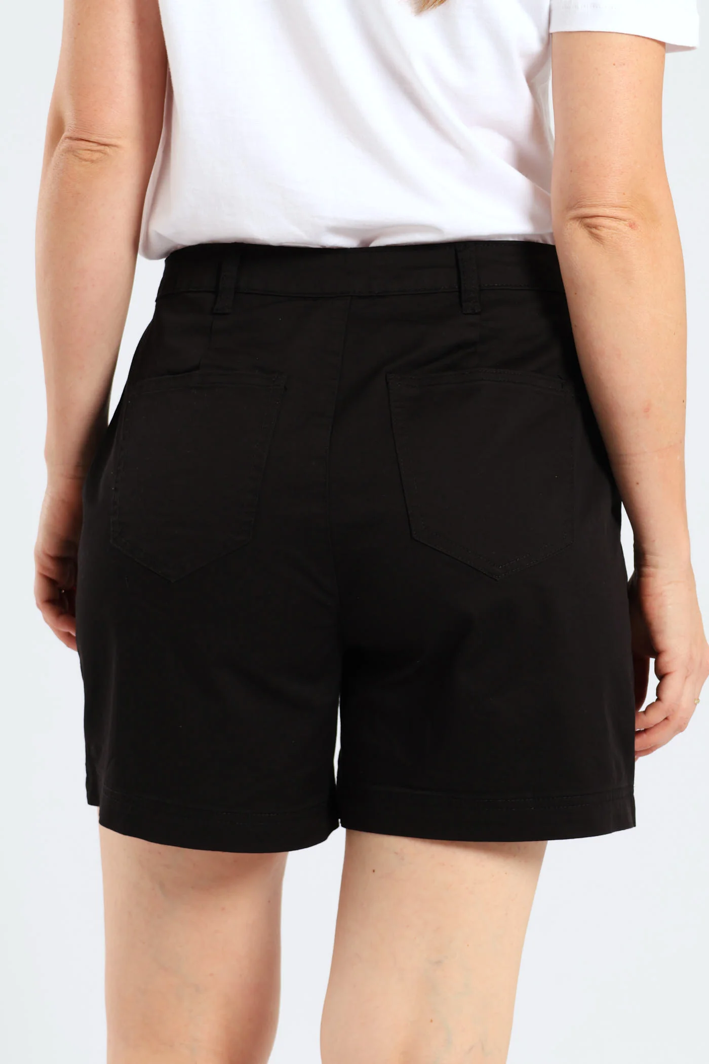 Stretch Sateen Mid Thigh Chino Short - Black - Image 5