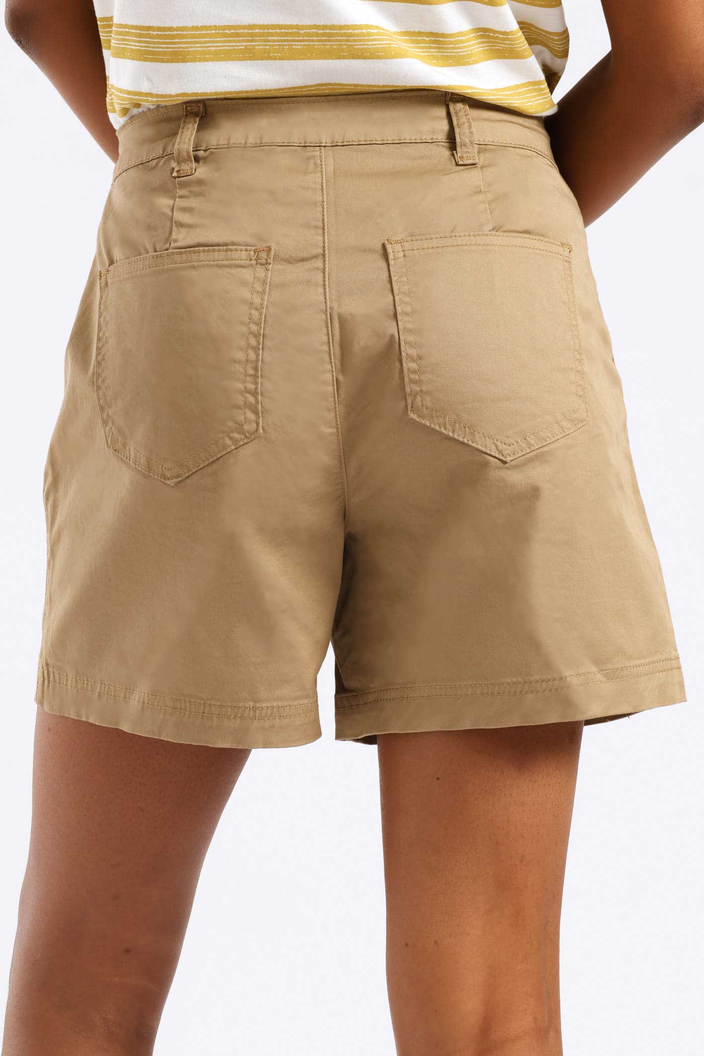 Stretch Sateen Mid Thigh Chino Short - Light Stone - Image 3
