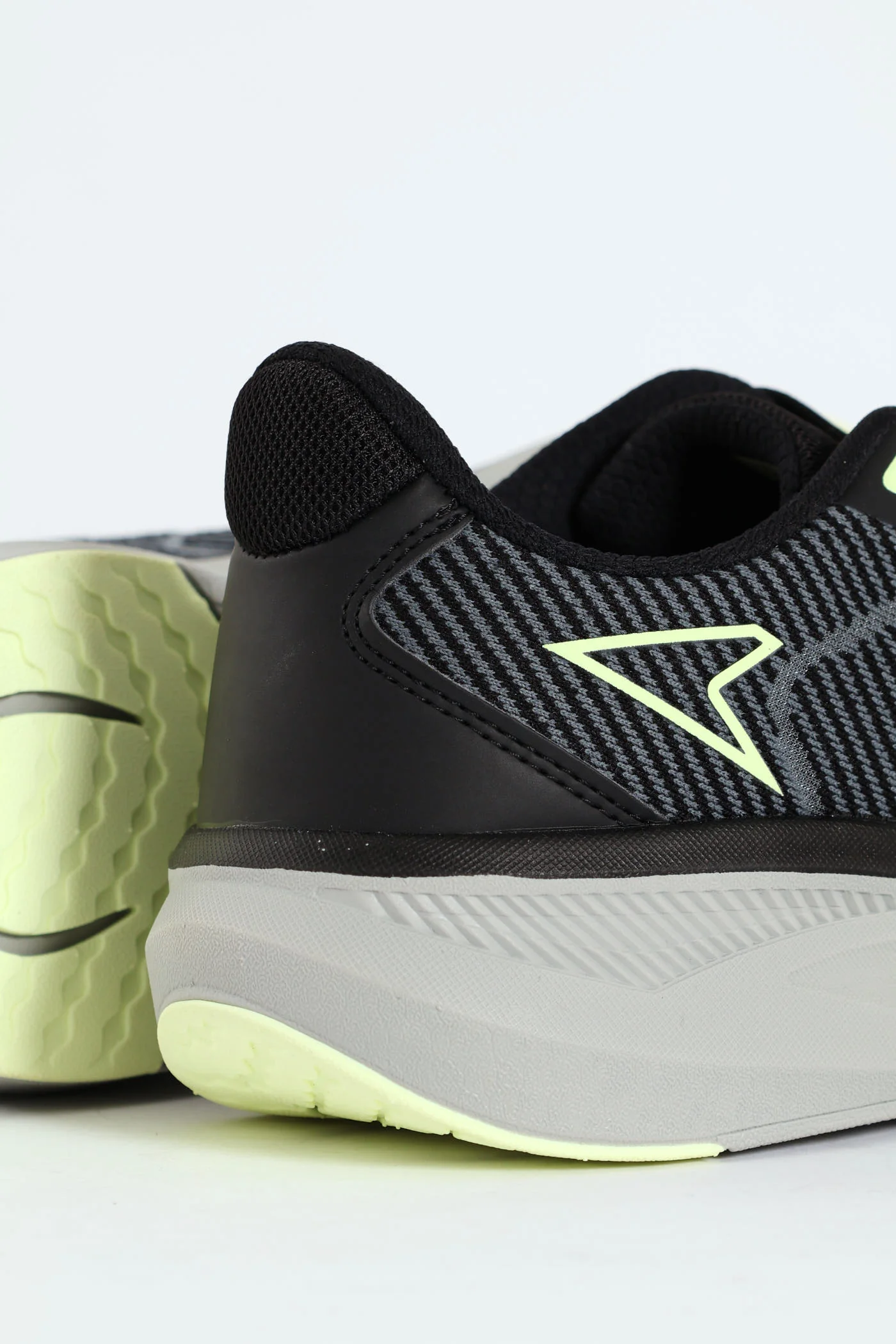 Stride Jacquard Tech Mesh Trainer - Black/Grey - Image 6