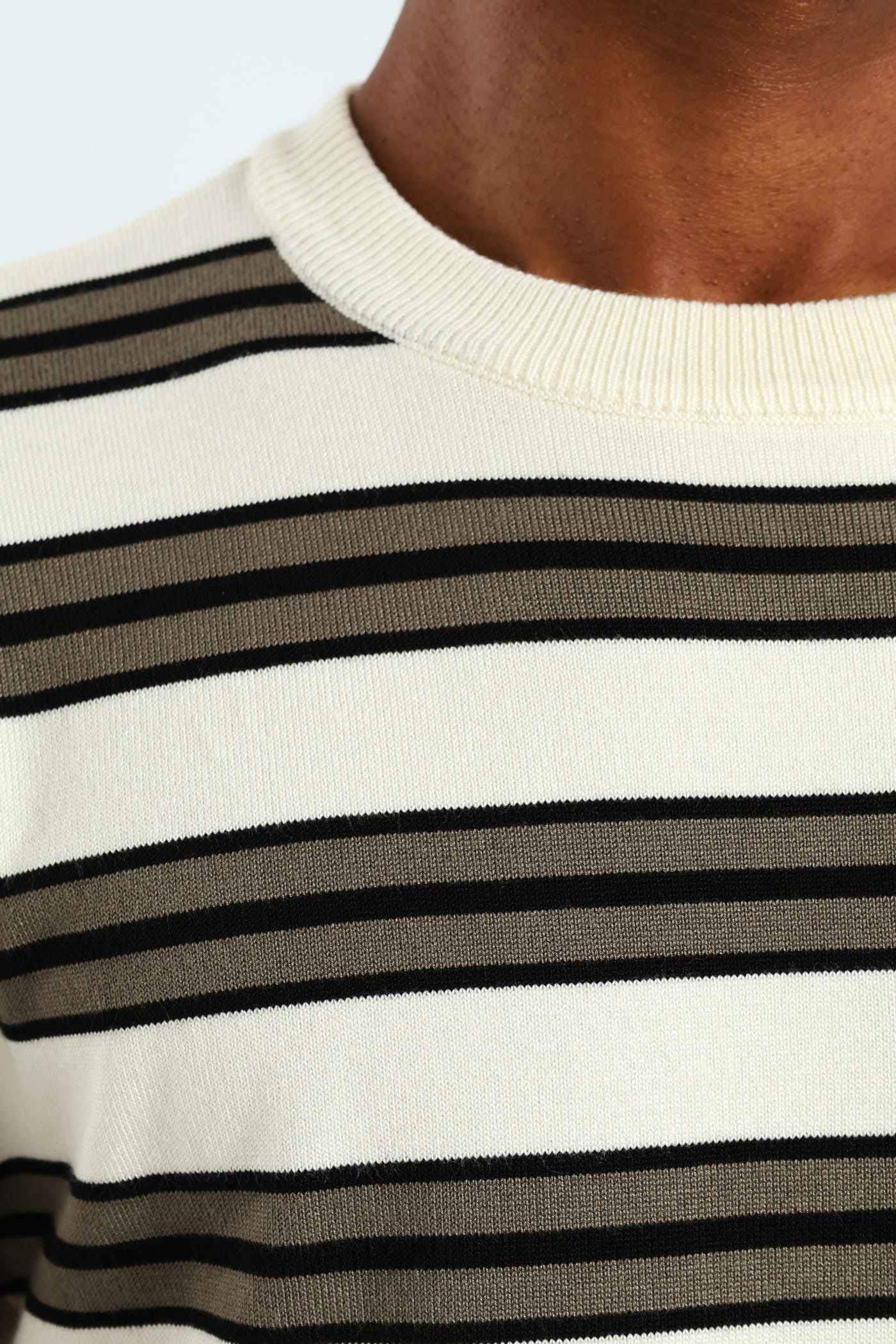Striped Crew Fine Knit Top - Off White - Image 2