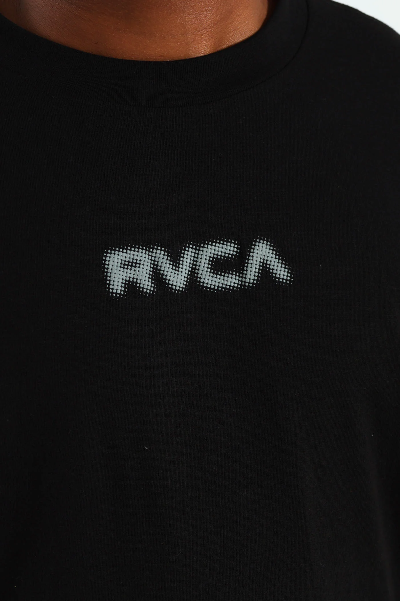 Suds Tee - Black - Image 4