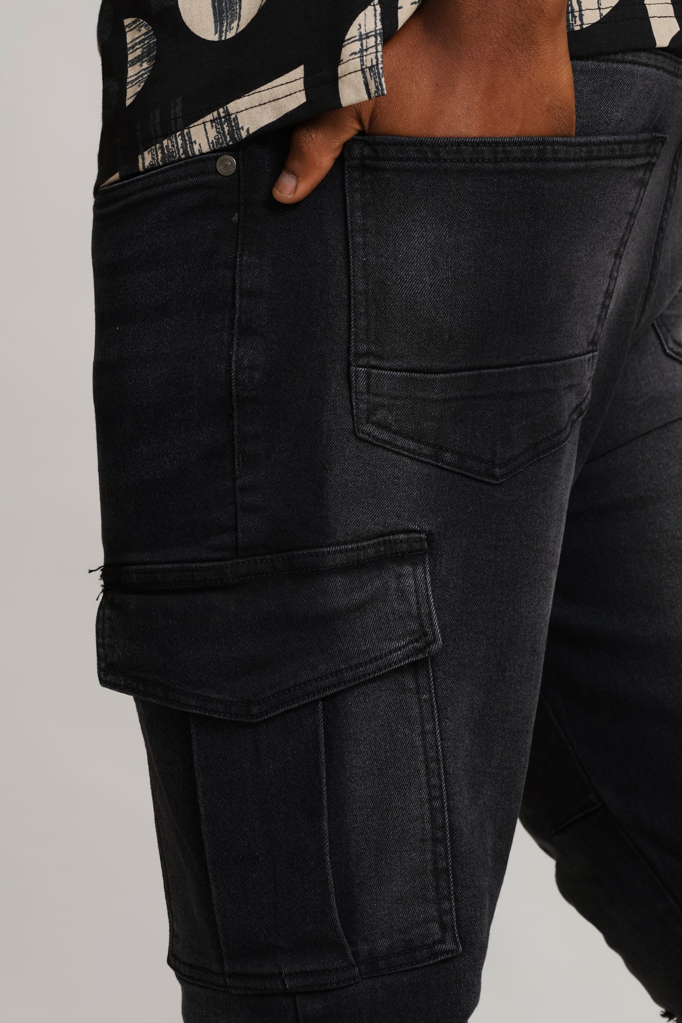 Super Skinny Cargo Denim - Black - Image 6