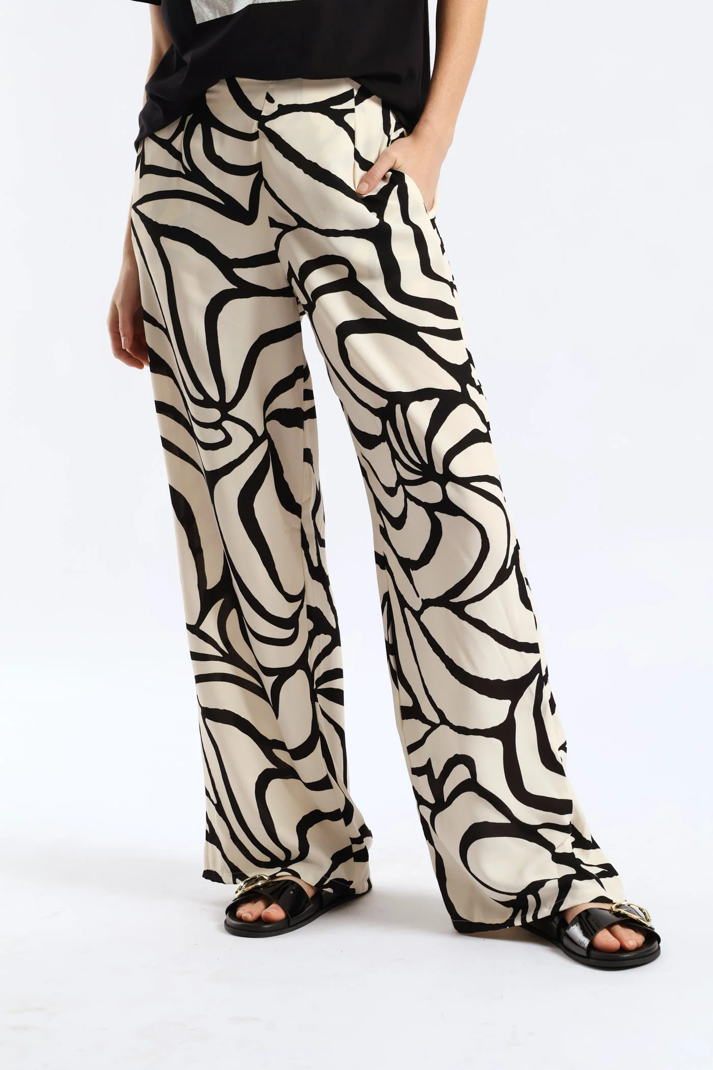 Swirl Print Wide Leg W Front Pleat Pants  - Cream/Black - Image 2