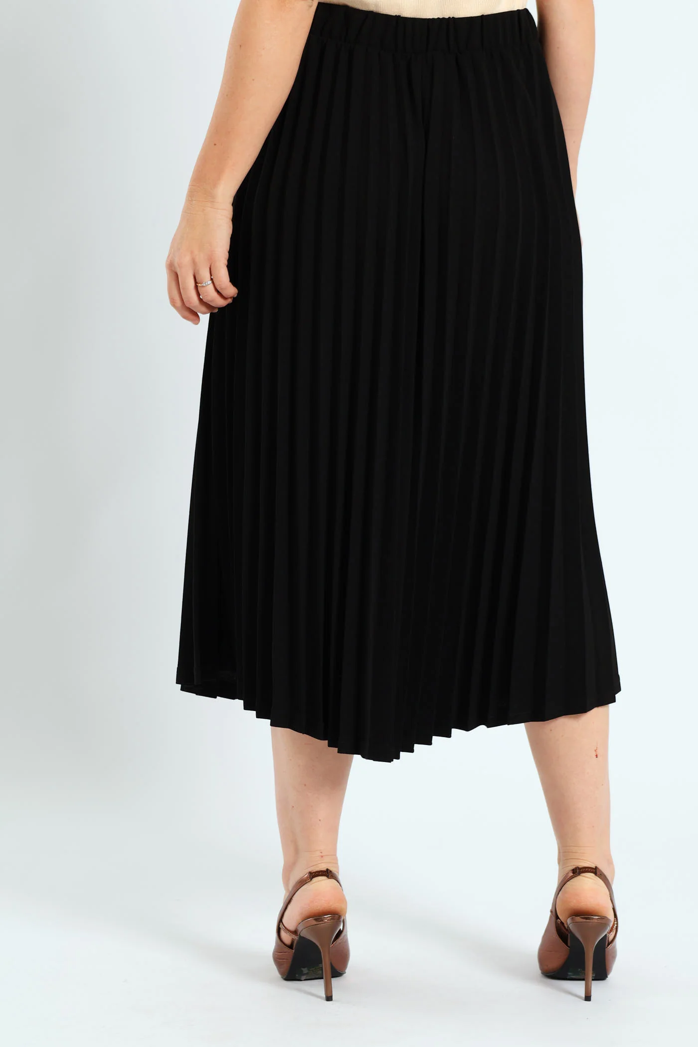 Tab Detail Pleated Midi Skirt - Black - Image 4