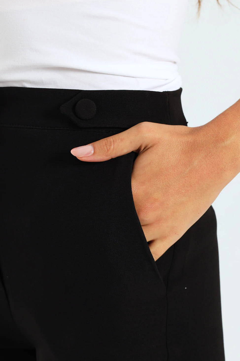Tab Detail Slim Leg Pant - Black - Image 4