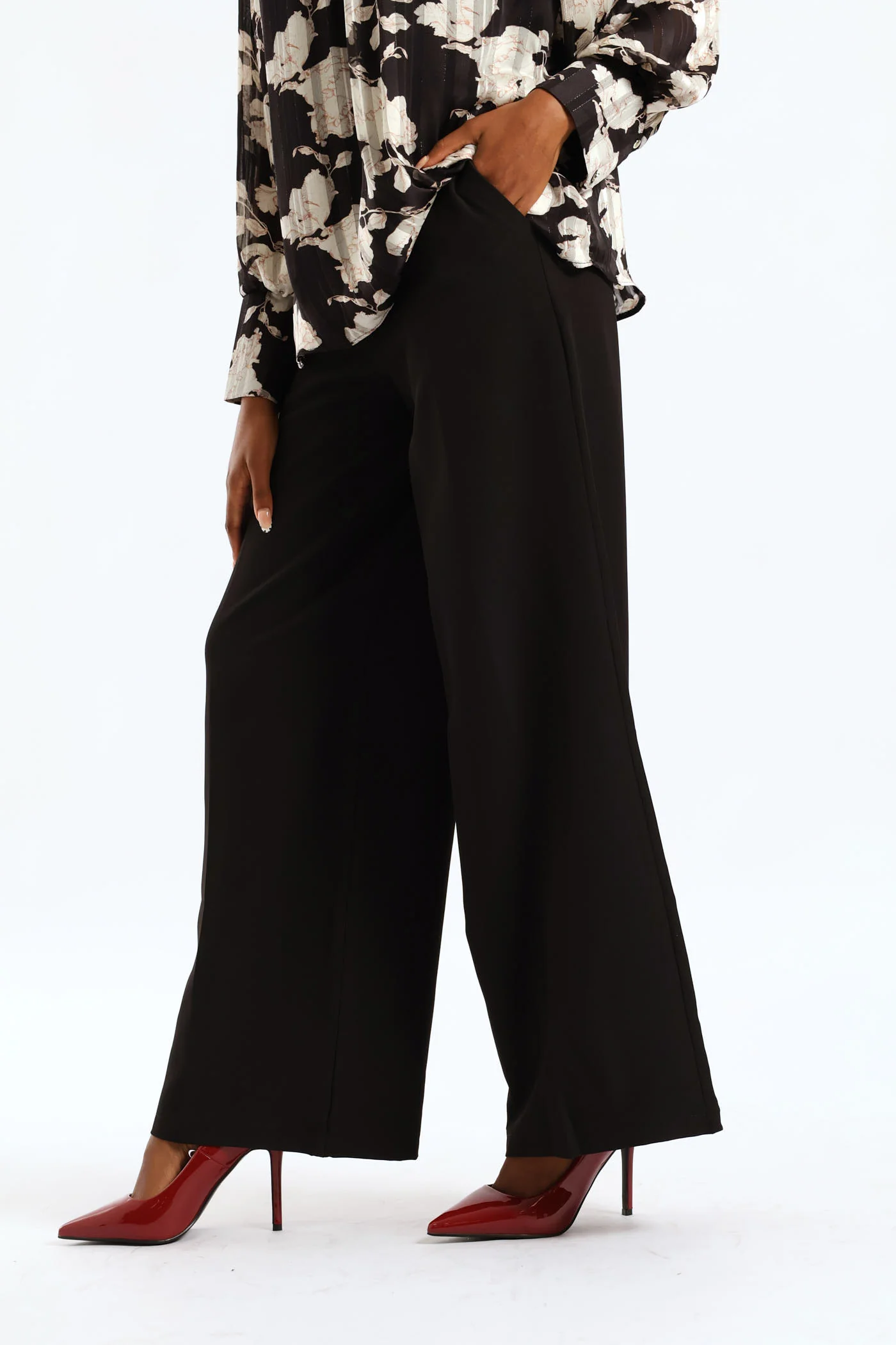 Tab Detail Wide Leg Pant - Black - Image 2