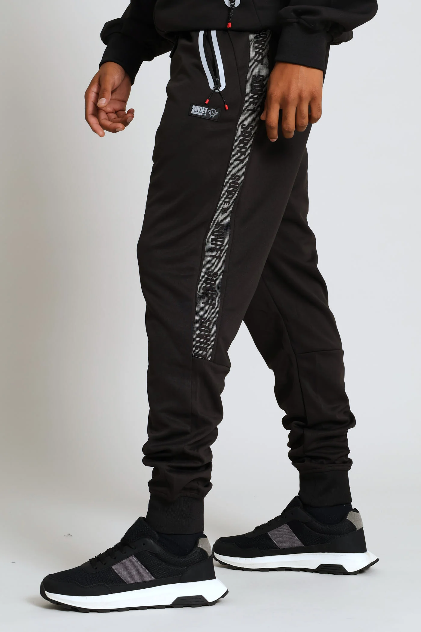 Tate Trackpant - Black - Image 2
