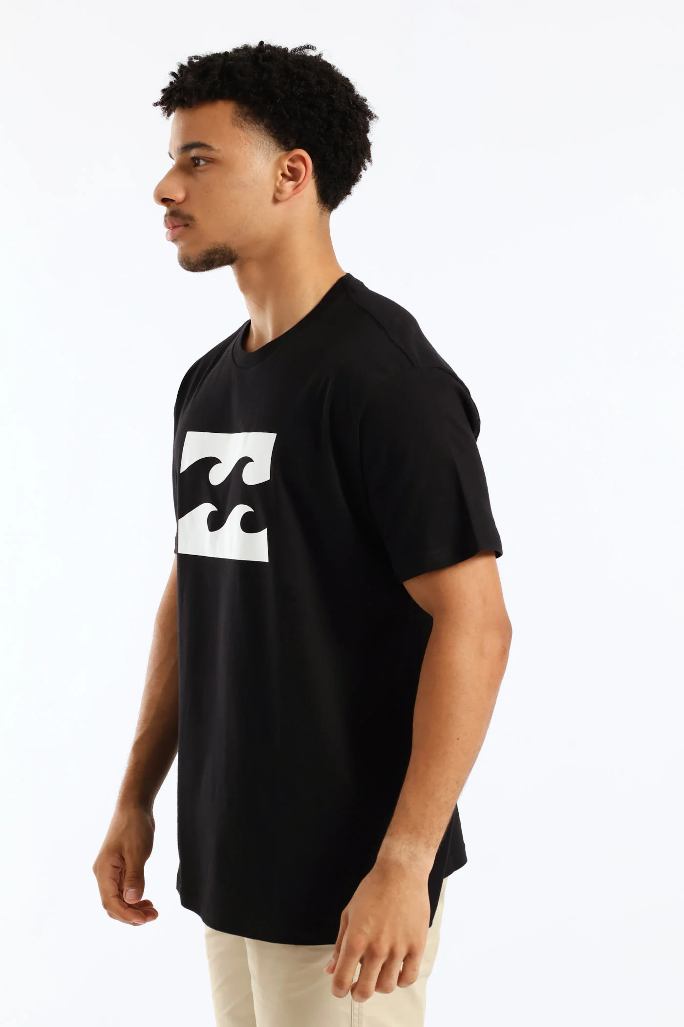 Team Wave Tee - Black - Image 4