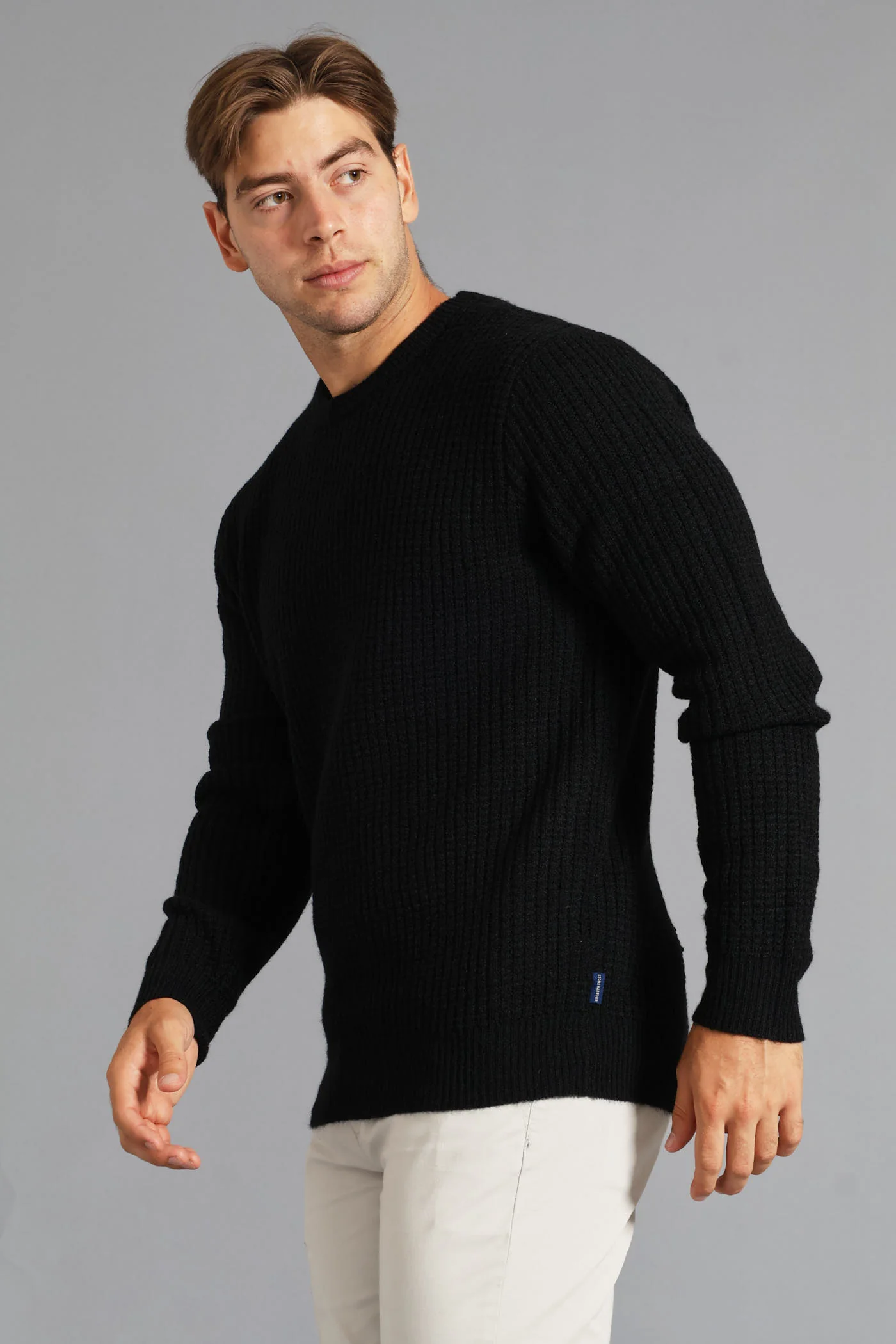 Textured Crew Knitwear - Black - Image 4
