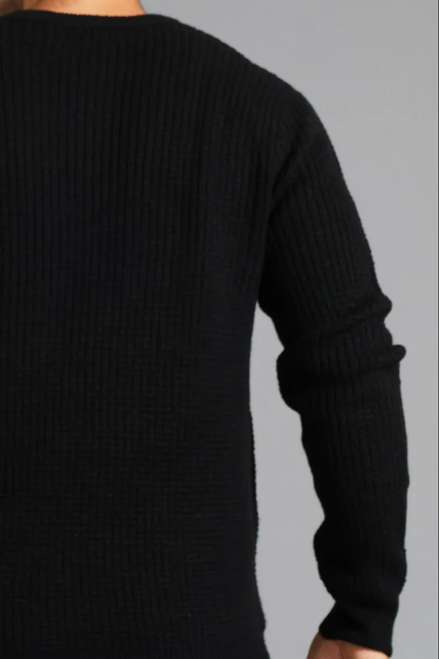 Textured Crew Knitwear - Black - Image 5