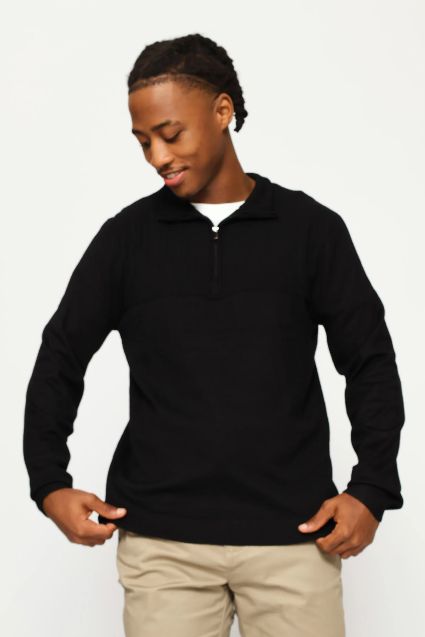 Textured Detail Quarter Zip Knit Poloneck - Black - Image 5