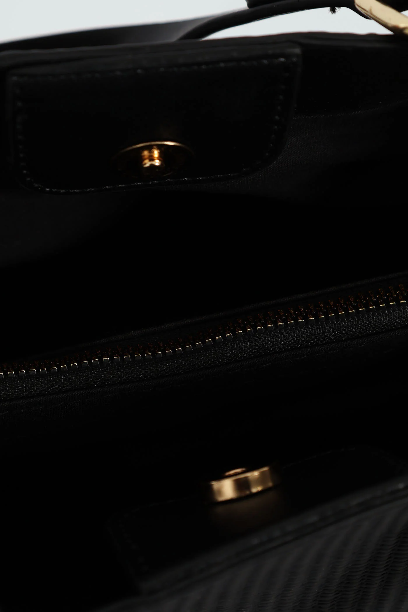 Textured Piping Top Handle Tote Bag - Black - Image 8