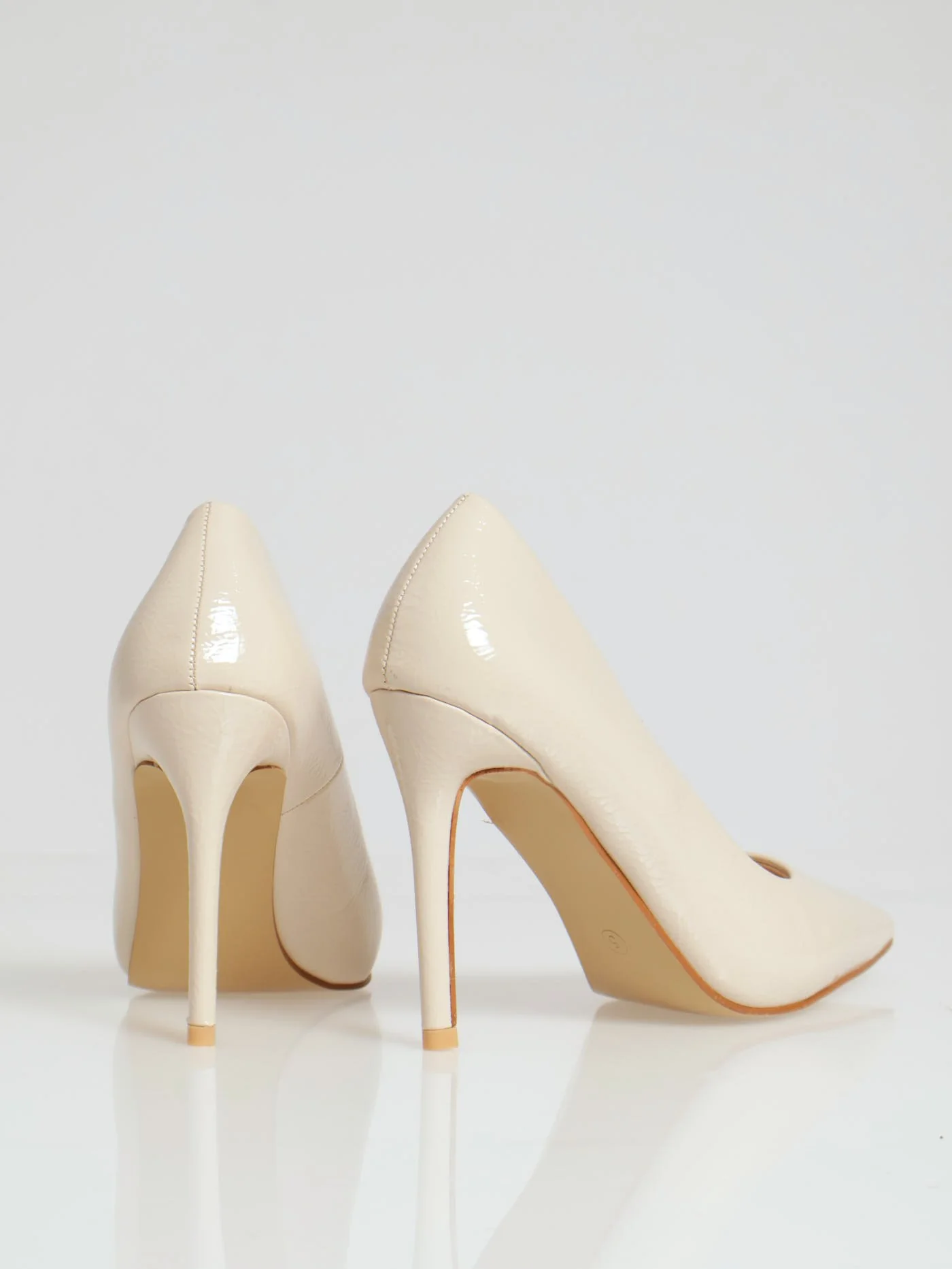 Textured Pointy Fashion Court Heel - Off White - Image 5