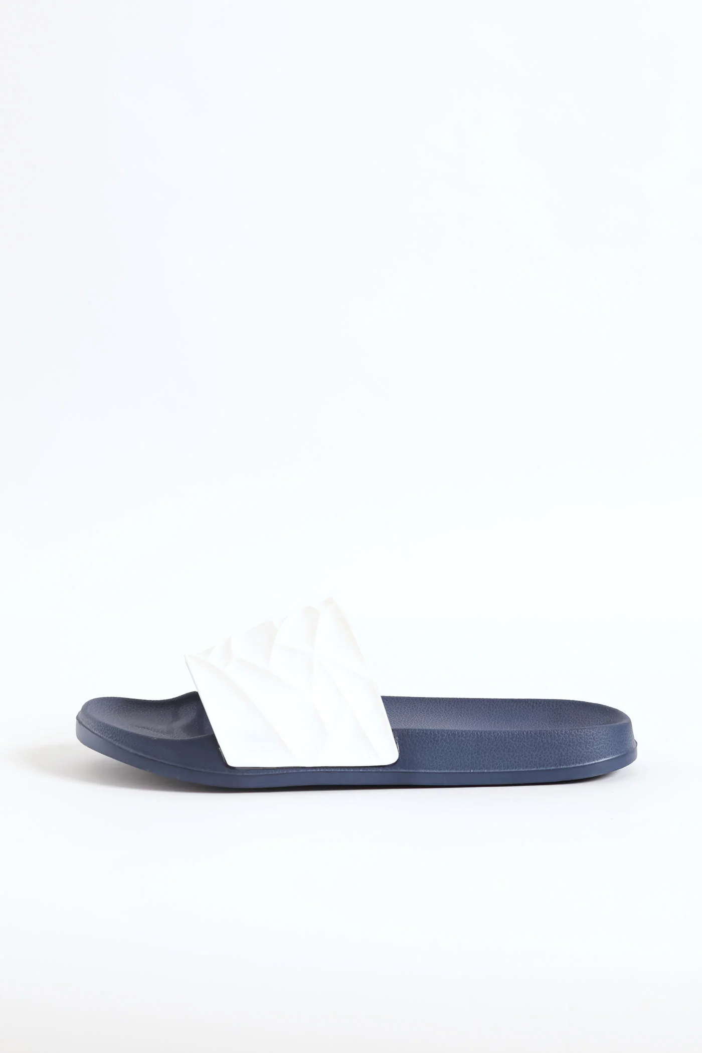 Textured Rubber Upper Pool Slide - White/Navy - Image 4