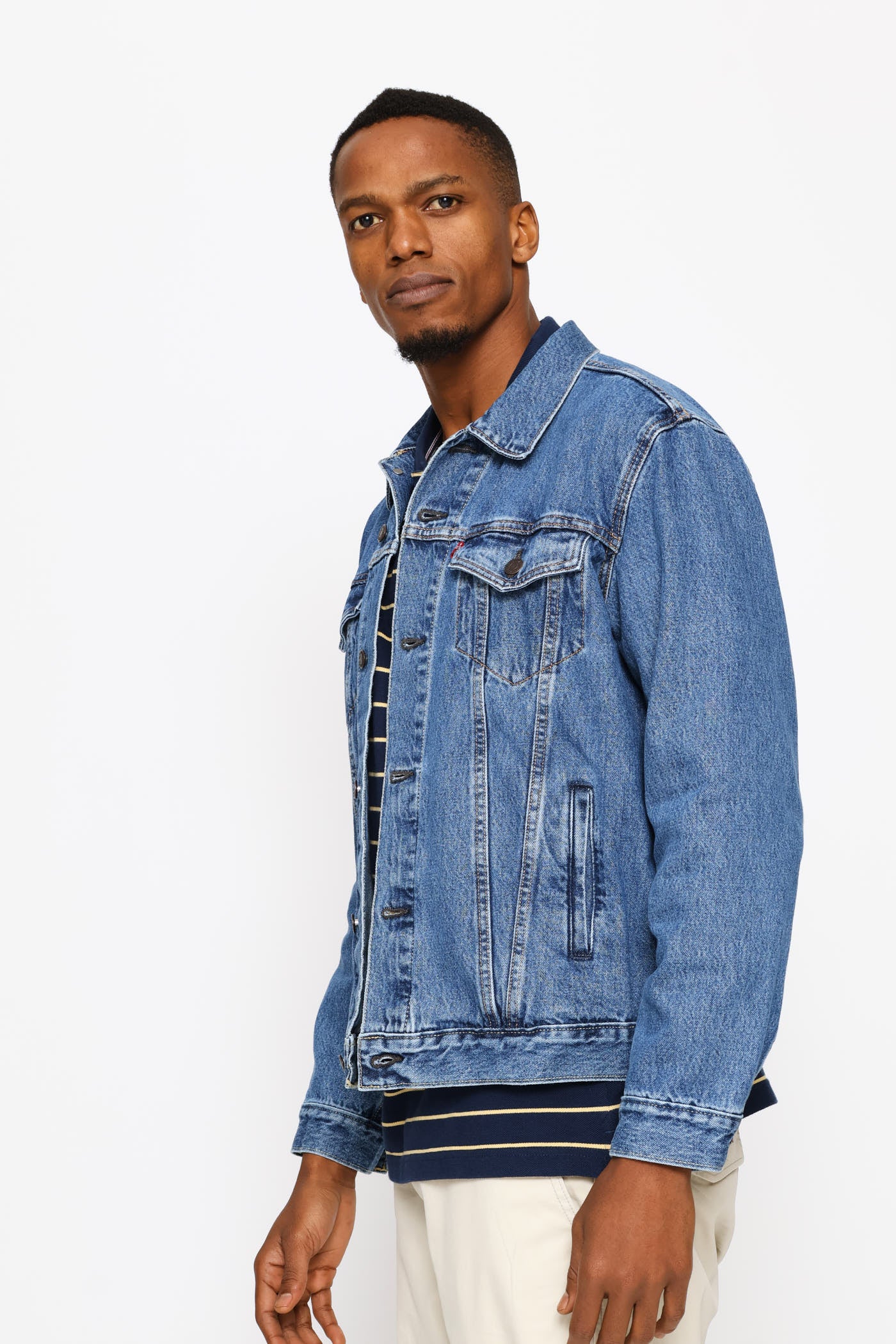 The Trucker Jacket - Medium Wash - Image 3