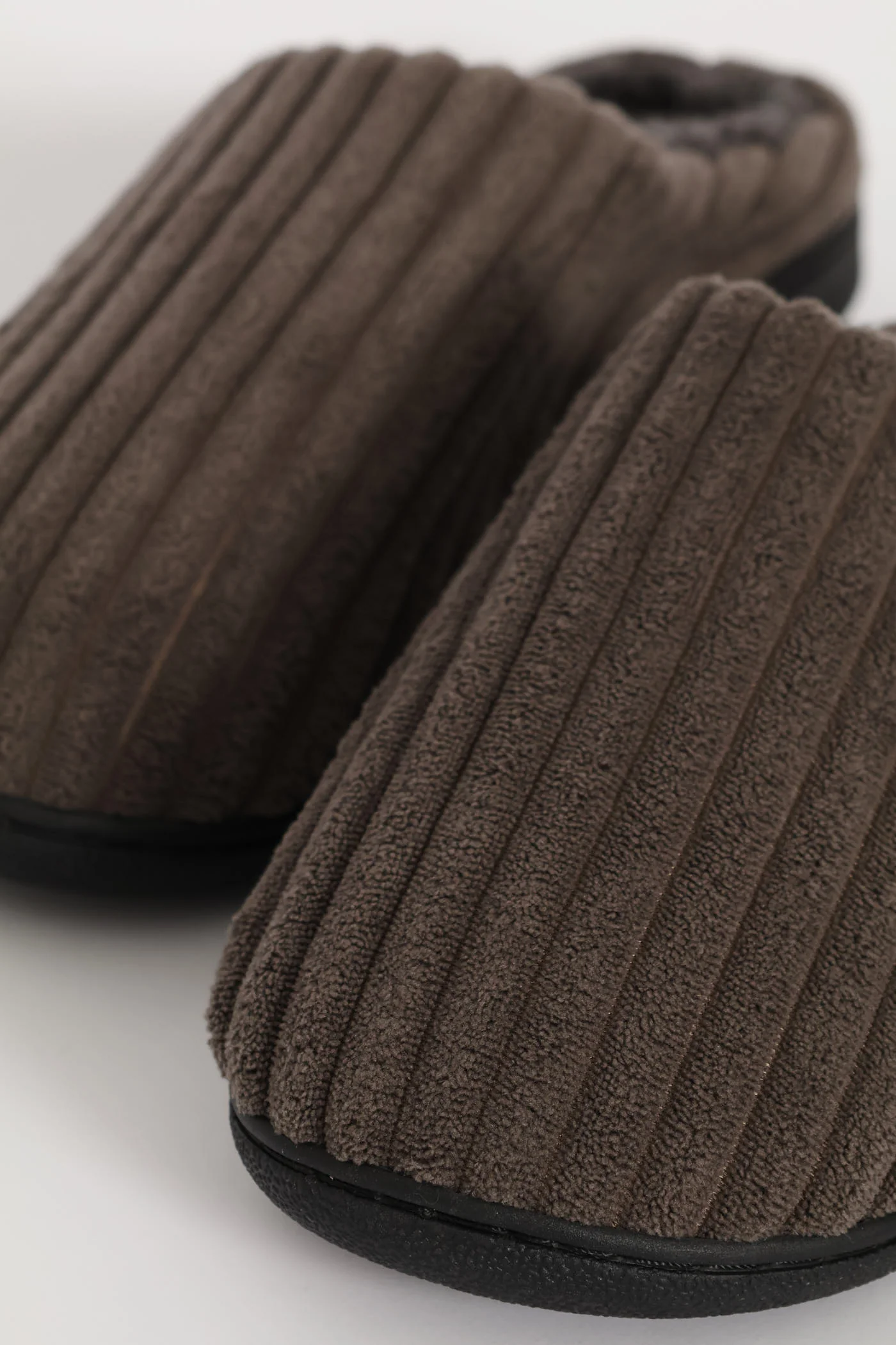 Thick Corduroy Upper Slipper - Grey - Image 2