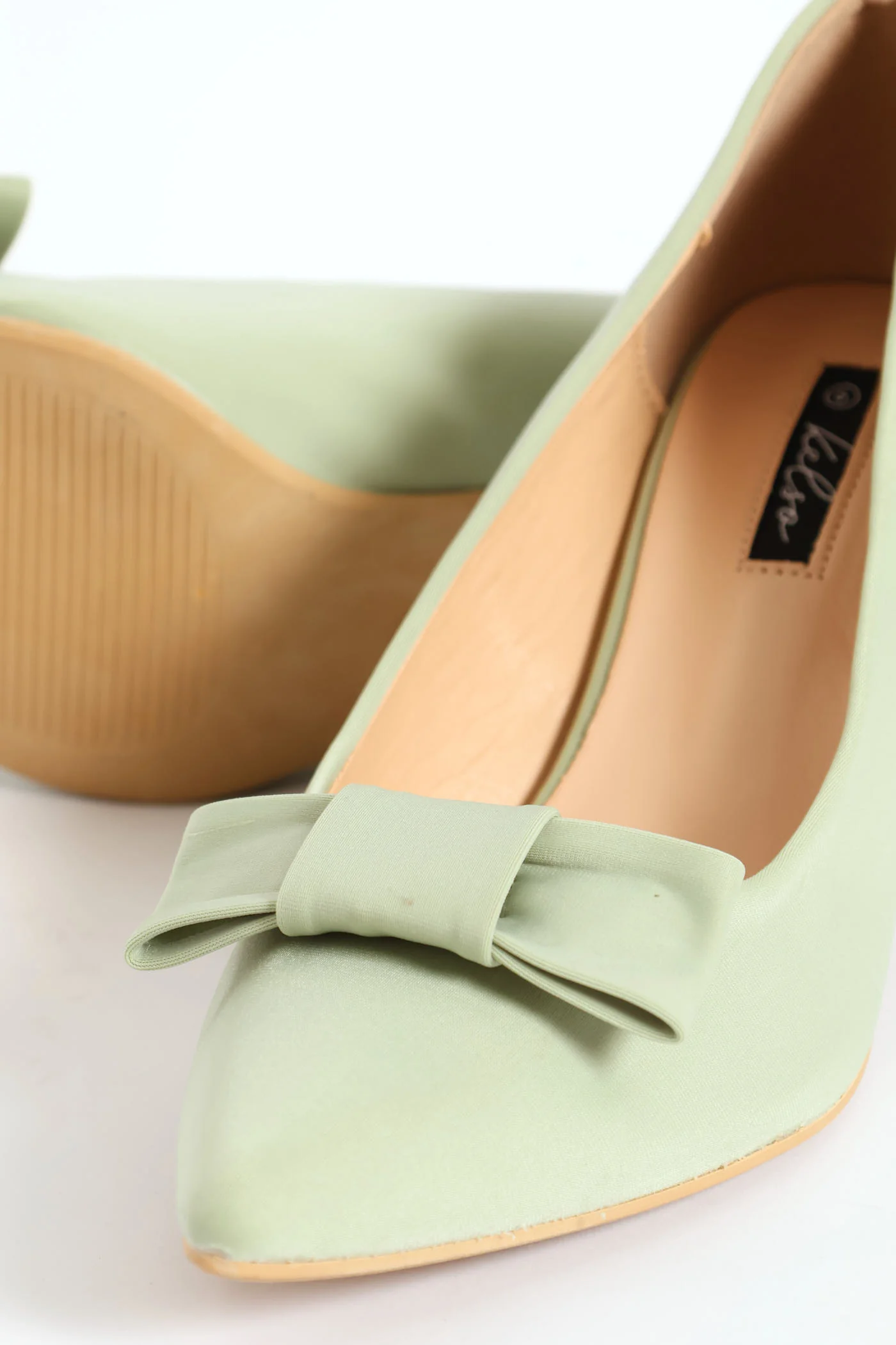 Thin Bow Trim Pointy Kitten Court Heel - Sage - Image 2