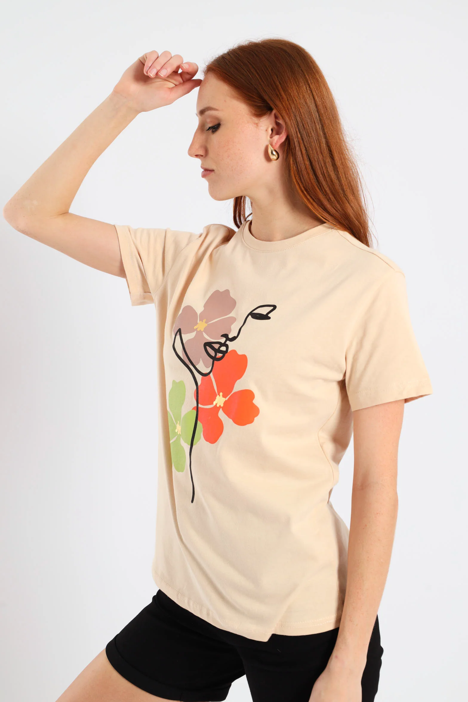 Three Flower Line Face Foil Regular Tee - Wheat - Image 3