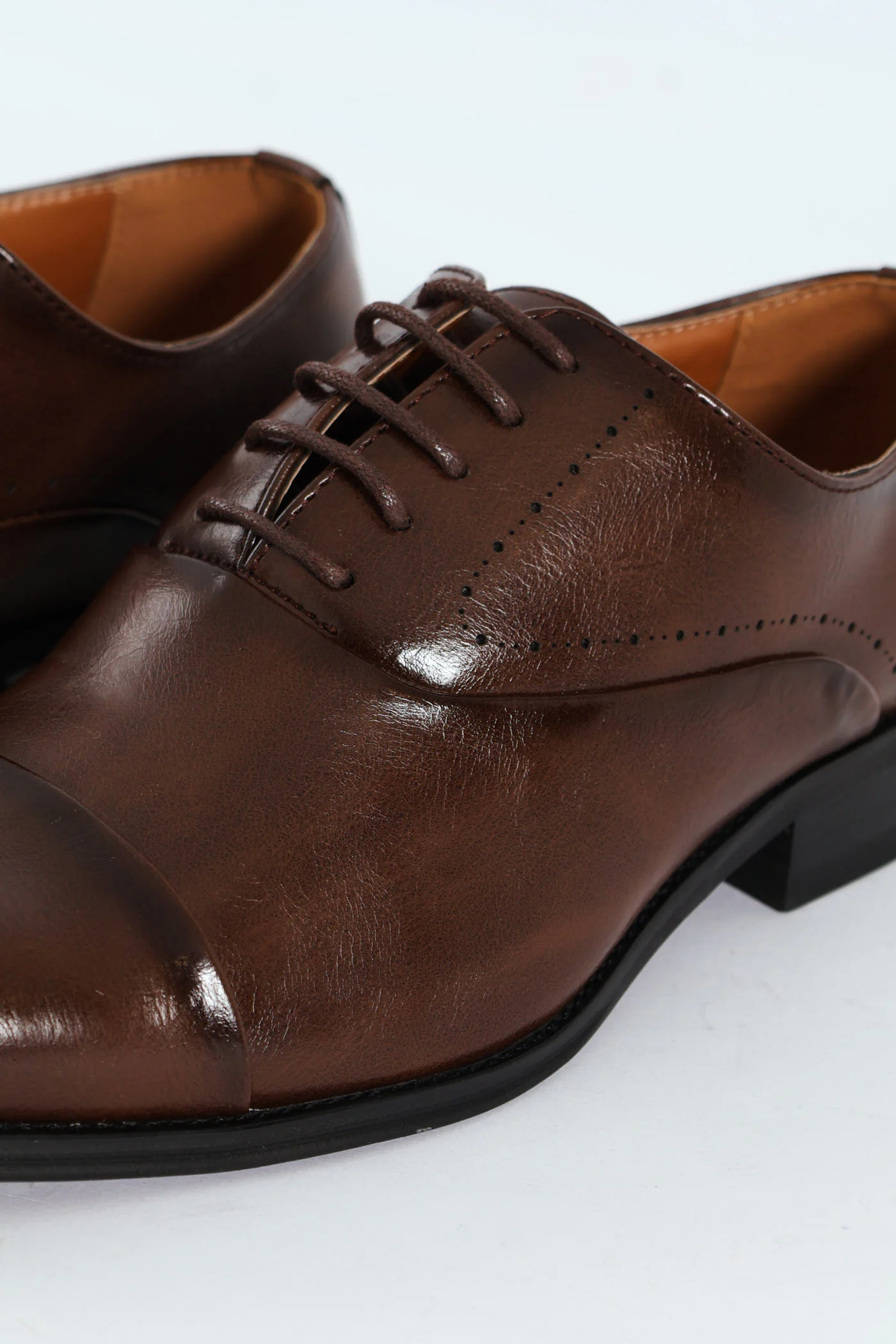 Toe Cap Oxford Shoe - Brown - Image 3