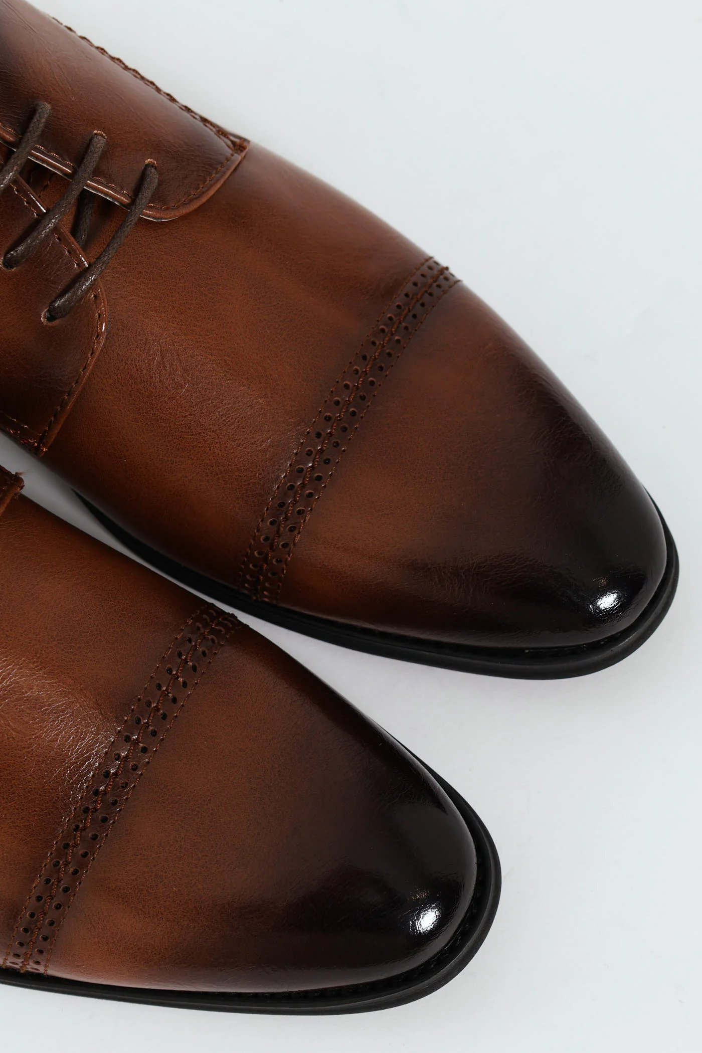 Toe Cap Stitch & Lazer Punch Derby Shoe - Tan - Image 2