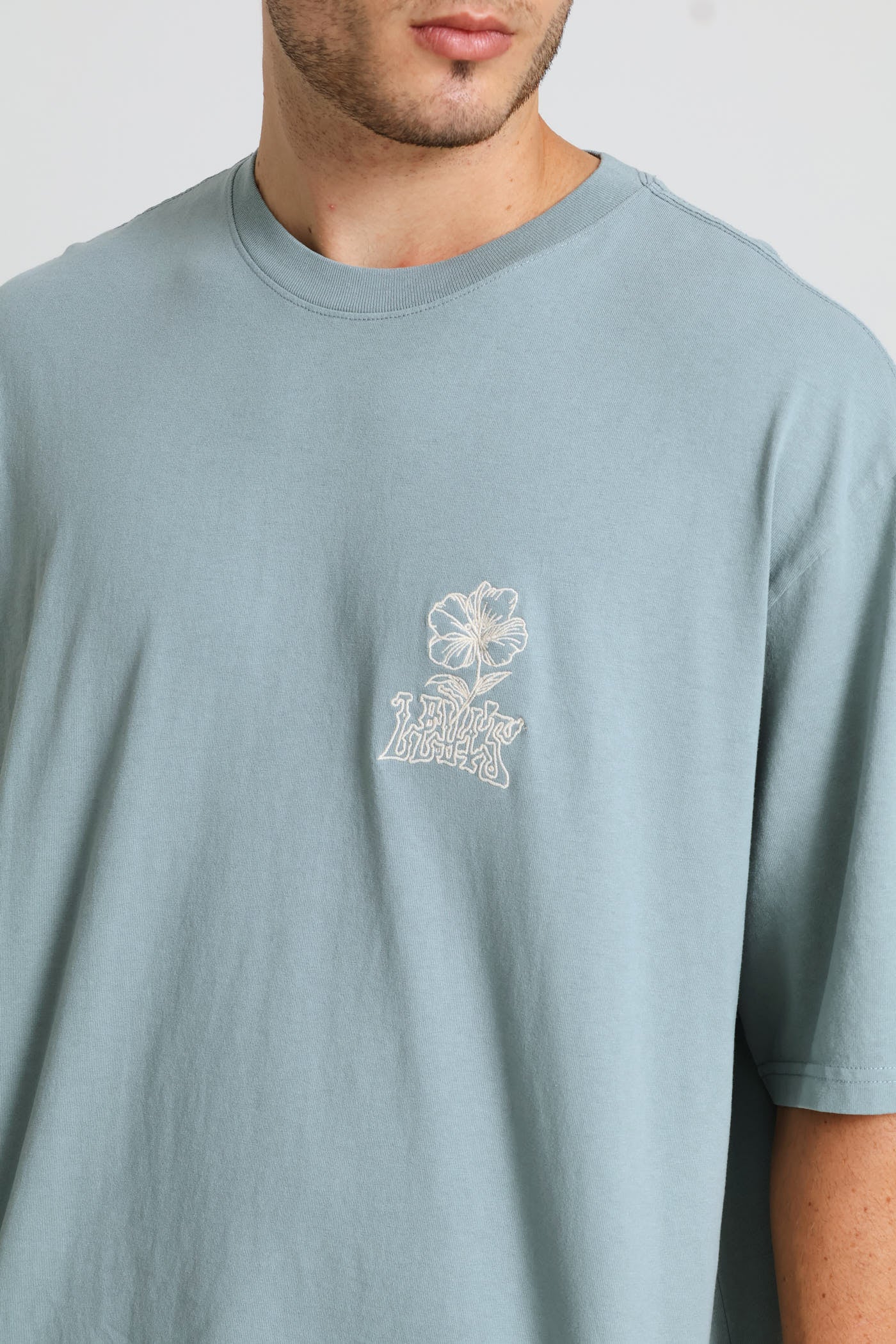 Tonal Script Floral Half Sleeve Tee - Blue - Image 5