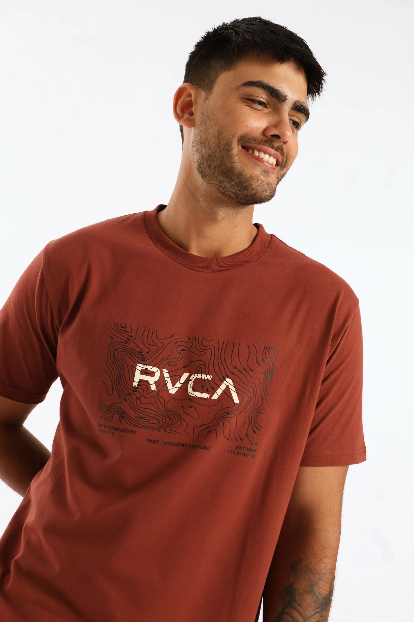 Topo Tee - Burgundy - Image 2