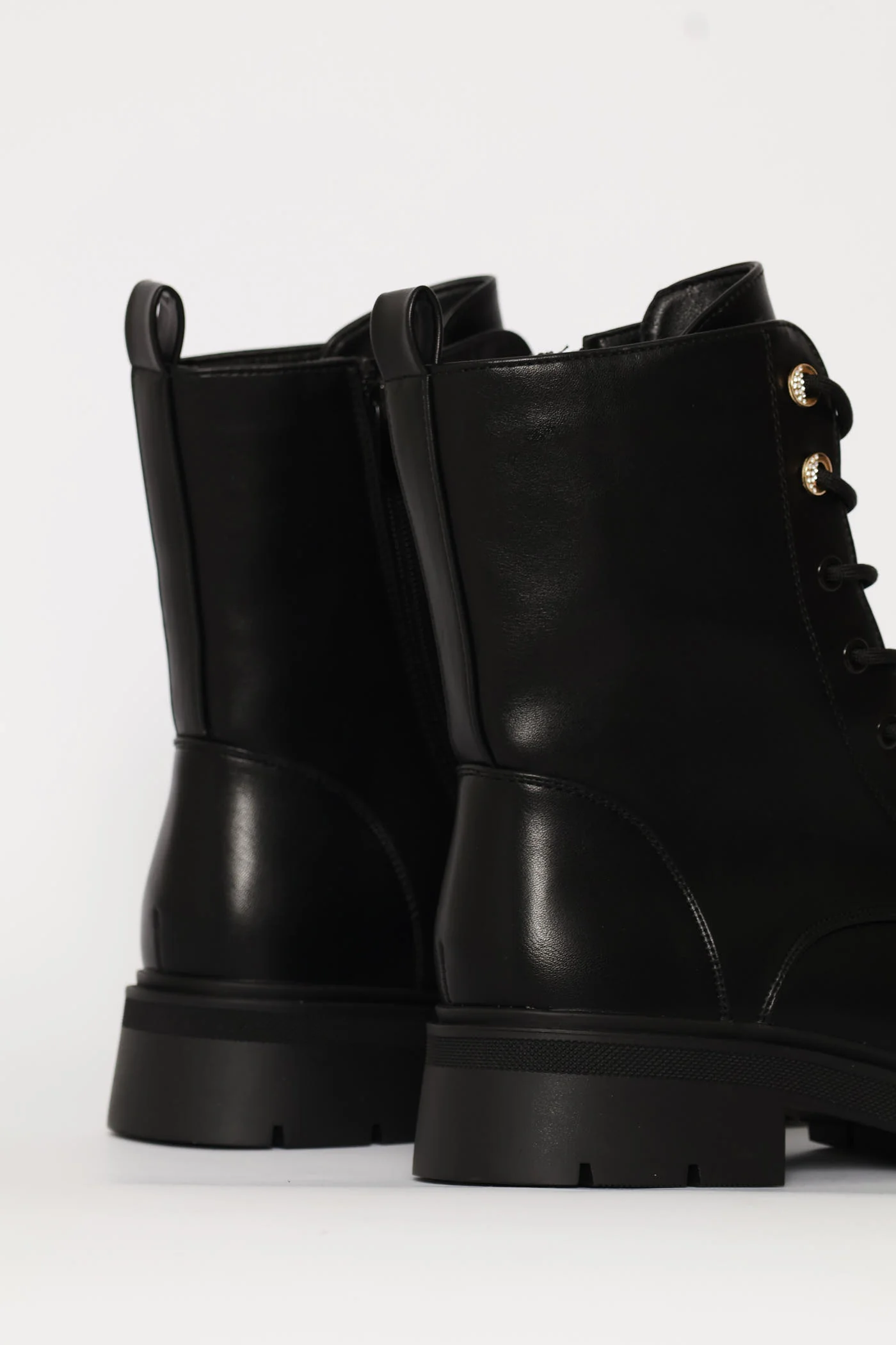 Trim Detail Combat Boot - Black - Image 5