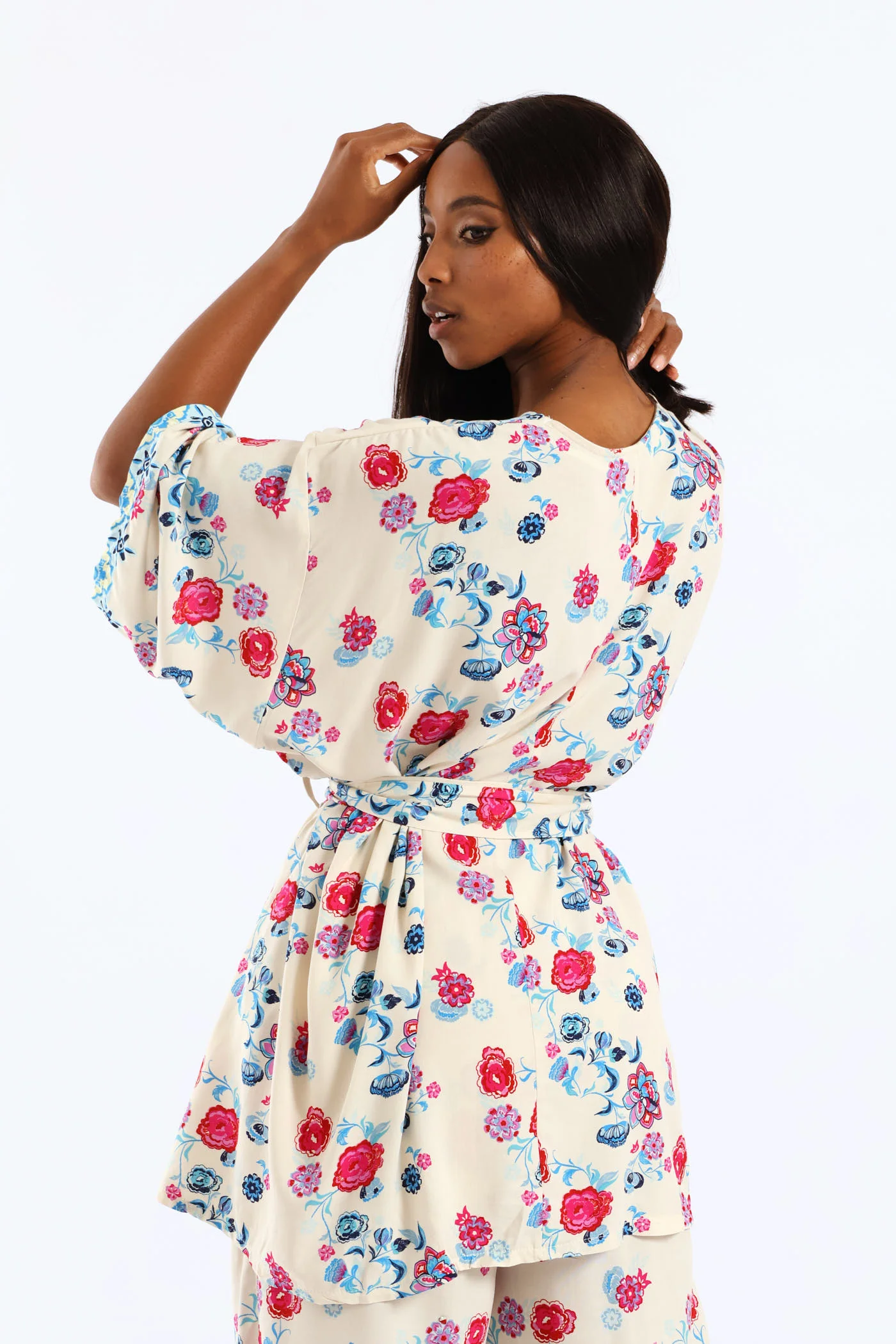 Tropical Floral Border Self Belt Kimono - Pink/Blue - Image 4