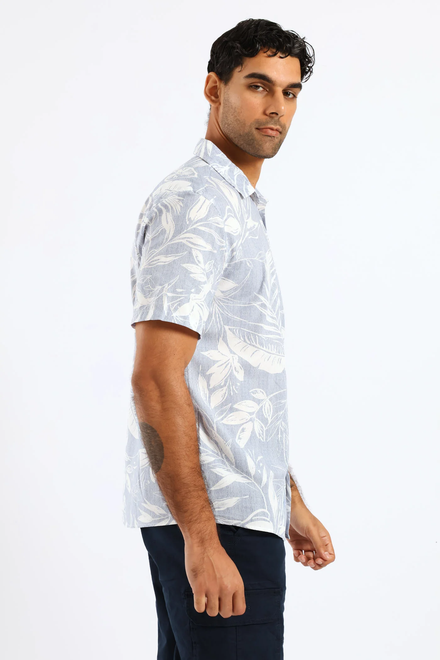 Tropical Leaf Resort Shirt - Light Blue - Image 4