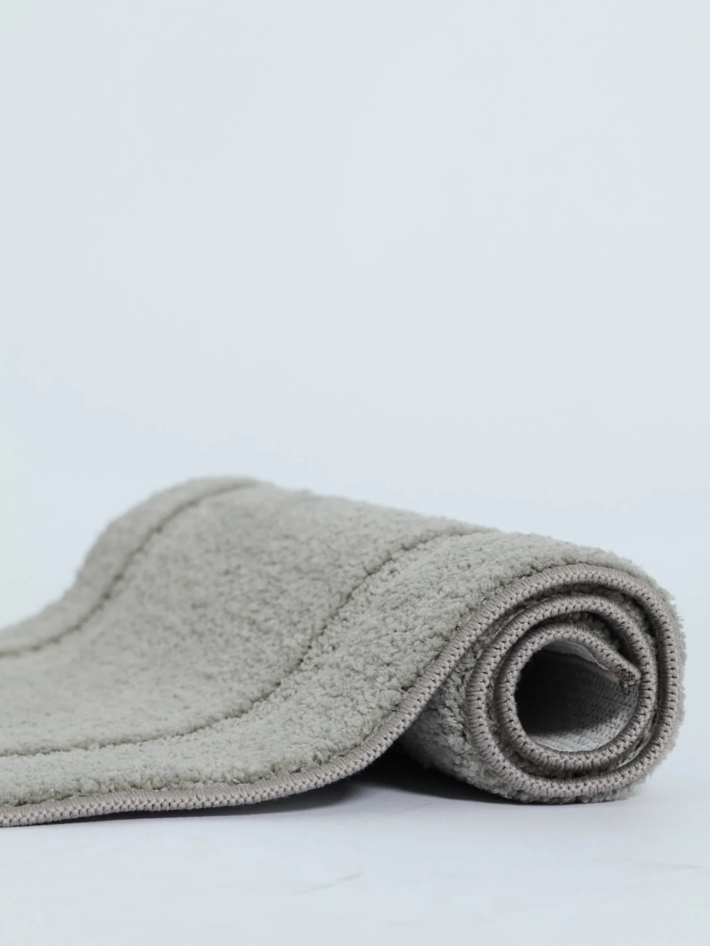 Tufted Border Small Bath Mat 1400GSM - Grey - Image 3