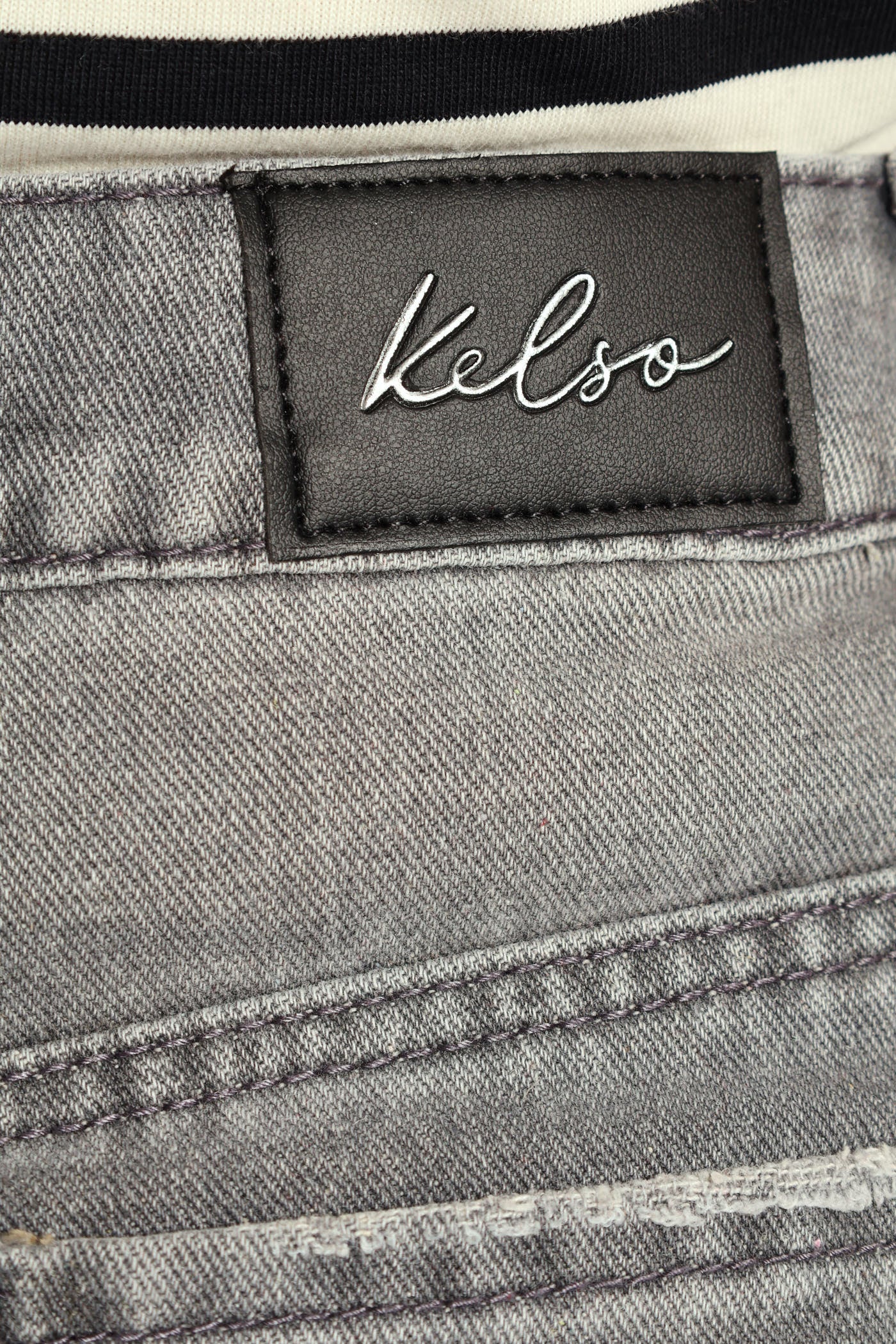 Turn Up Wide Leg Anklegrazer Jean - Dark Grey - Image 4
