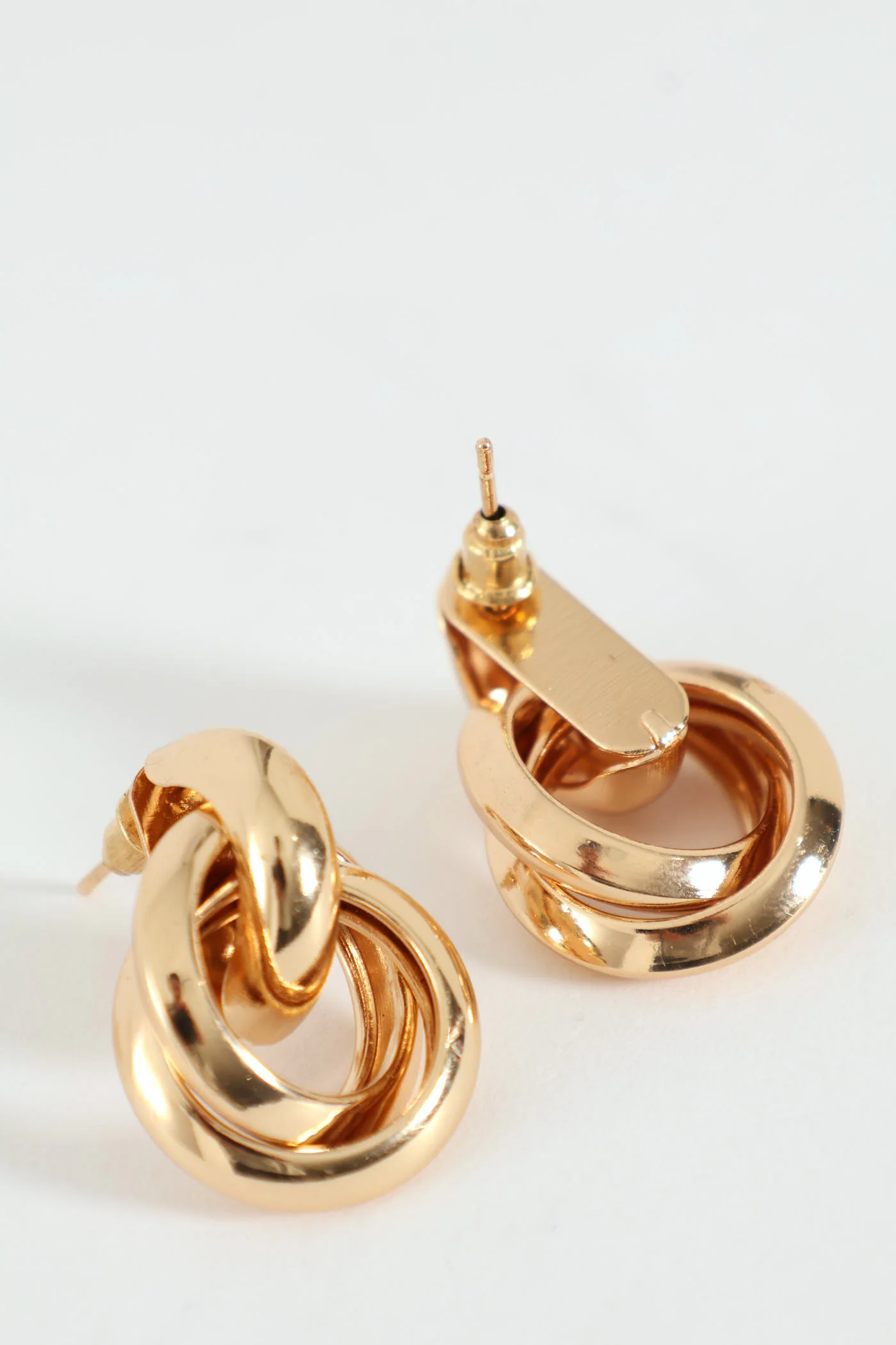 Twisted Knot Earring - Gold - Image 3